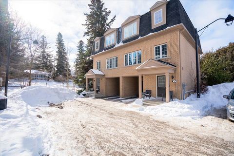 3 Tillinghast Lane Toronto E08 ON M1J 0A8