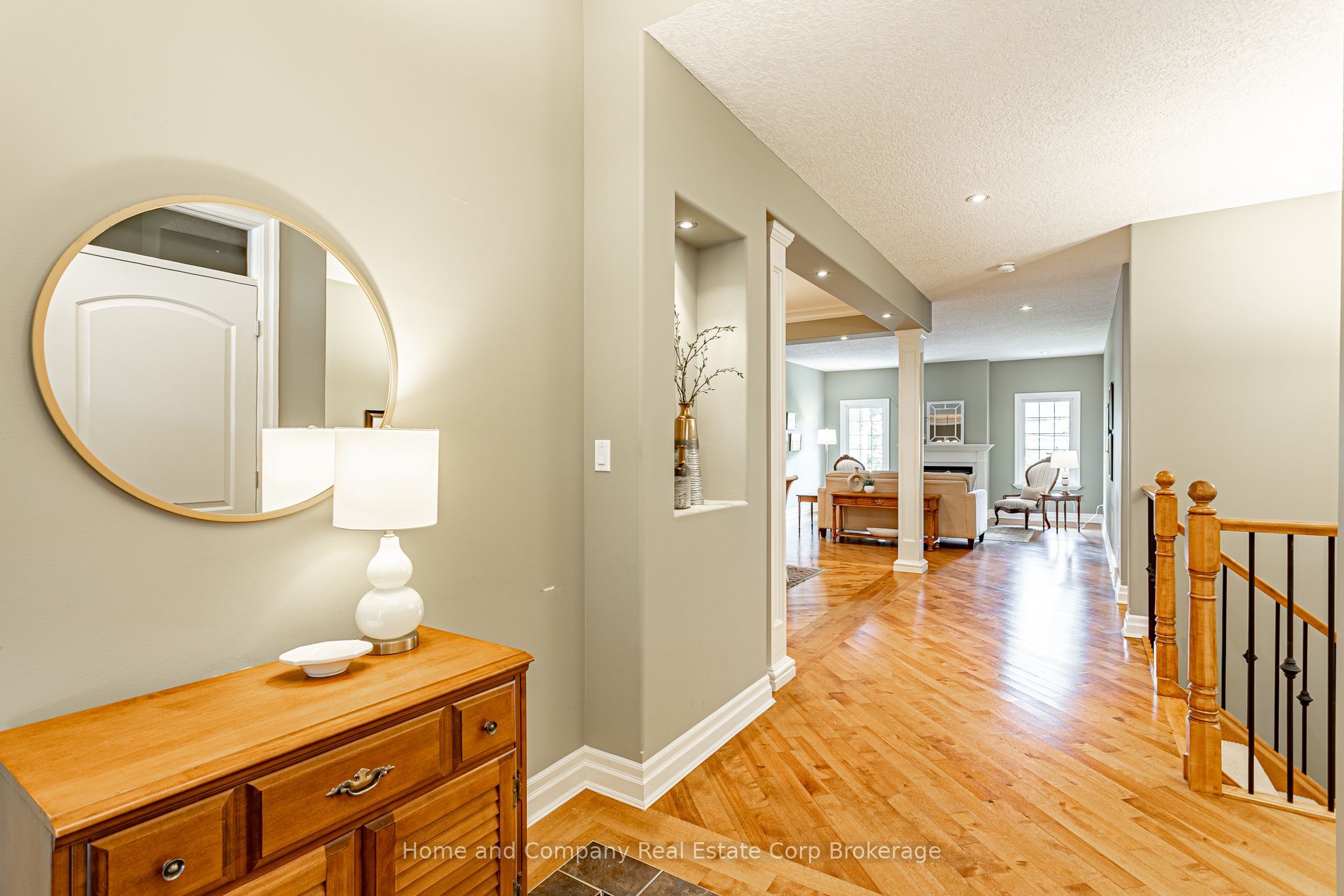 23 North Pointe Drive