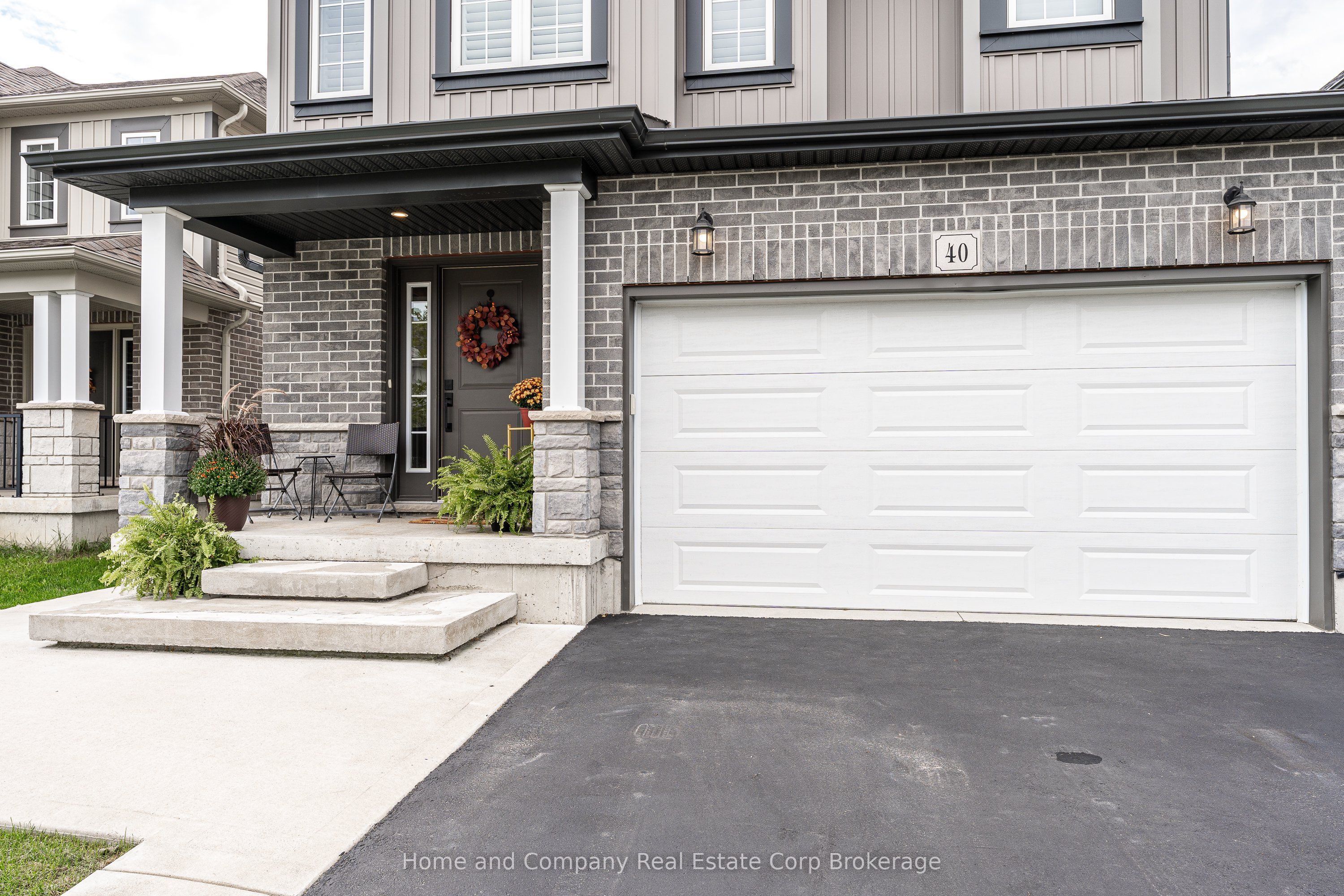 40 Robertson Dr Drive