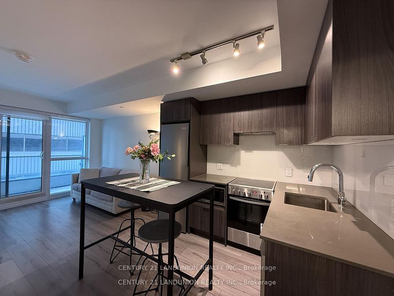 395 Bloor Street E 1603