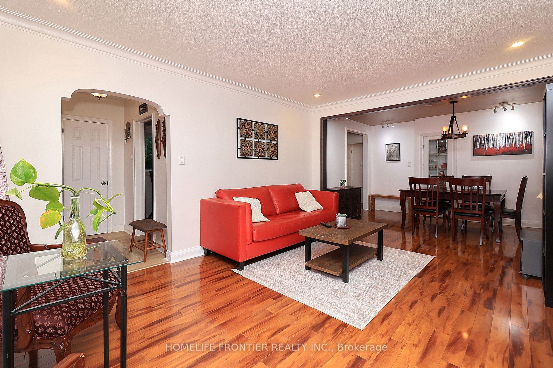 32 Coules Court