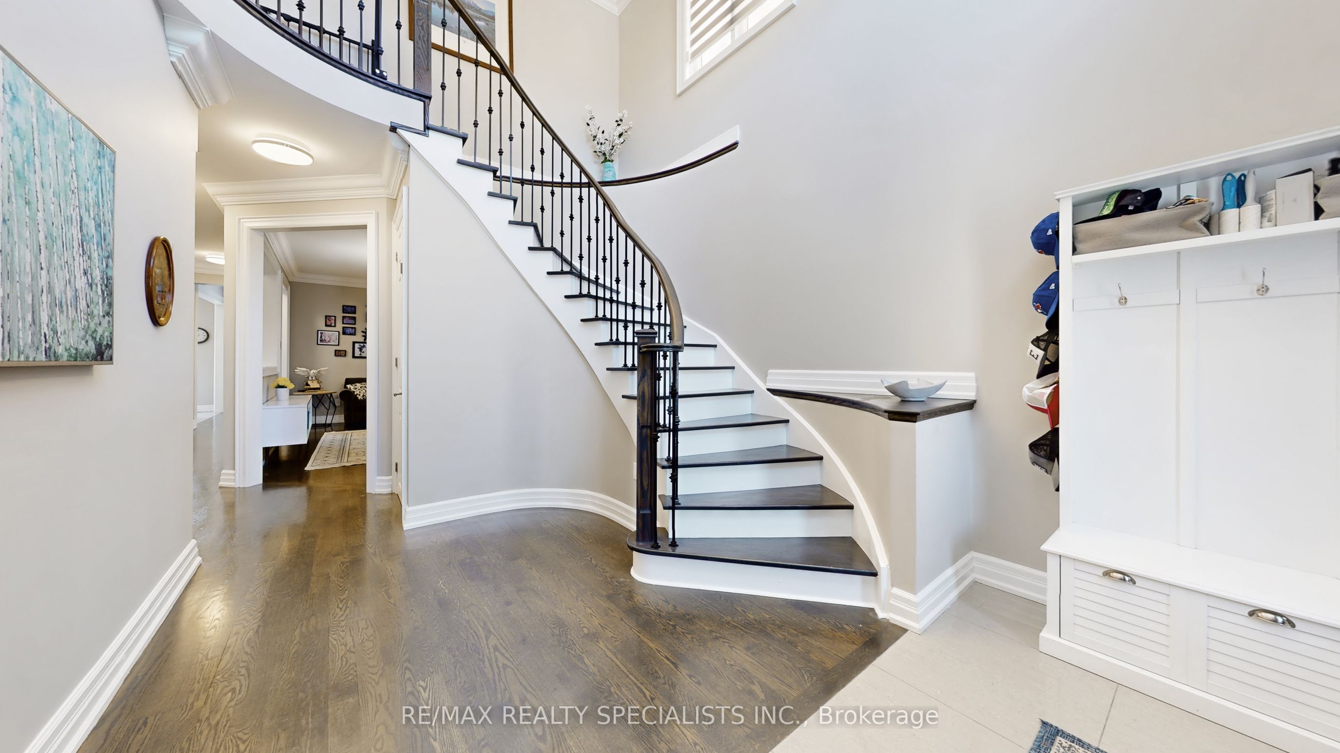 10 Christensen Avenue