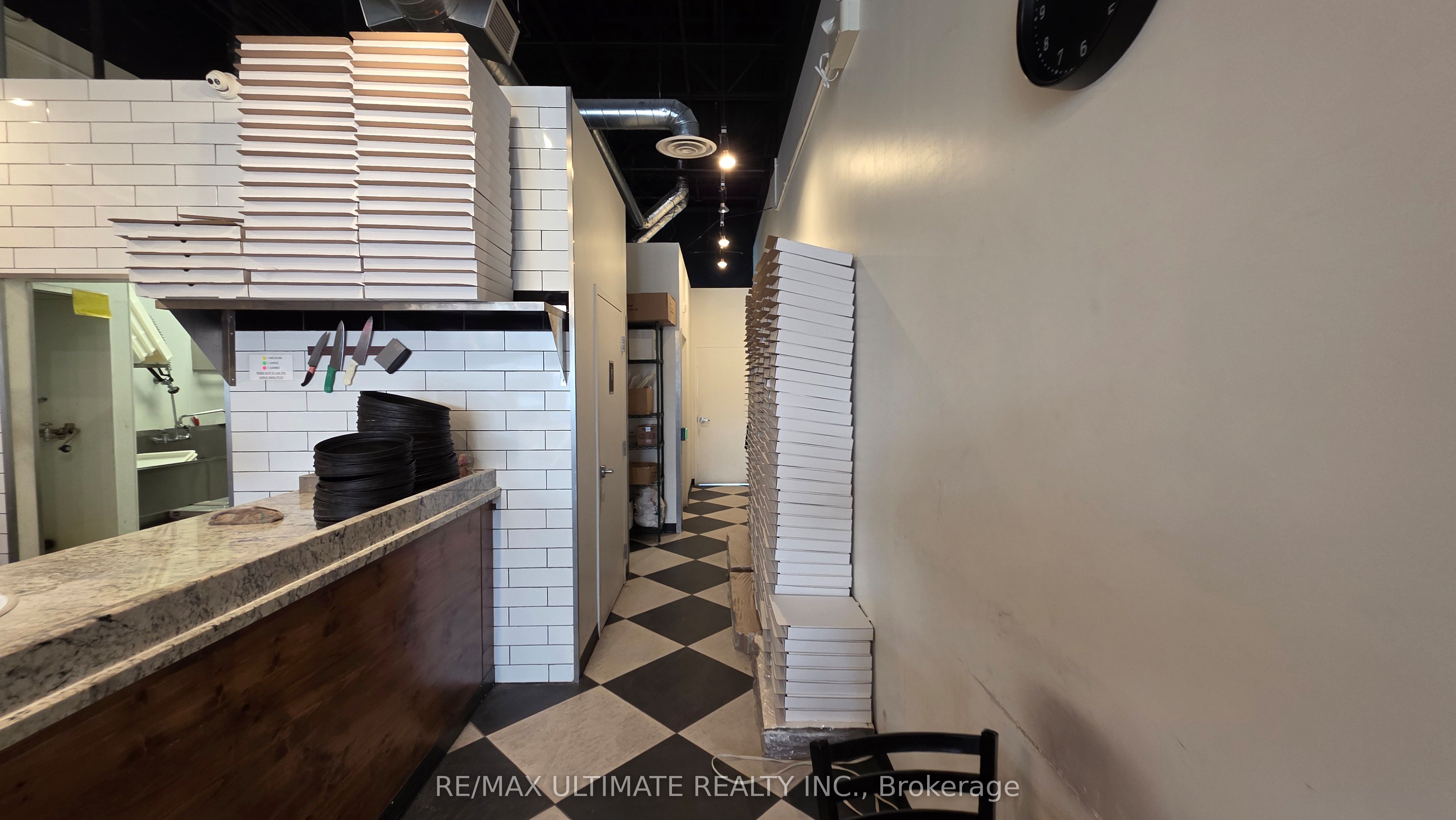 4071 Thickson Road N 2