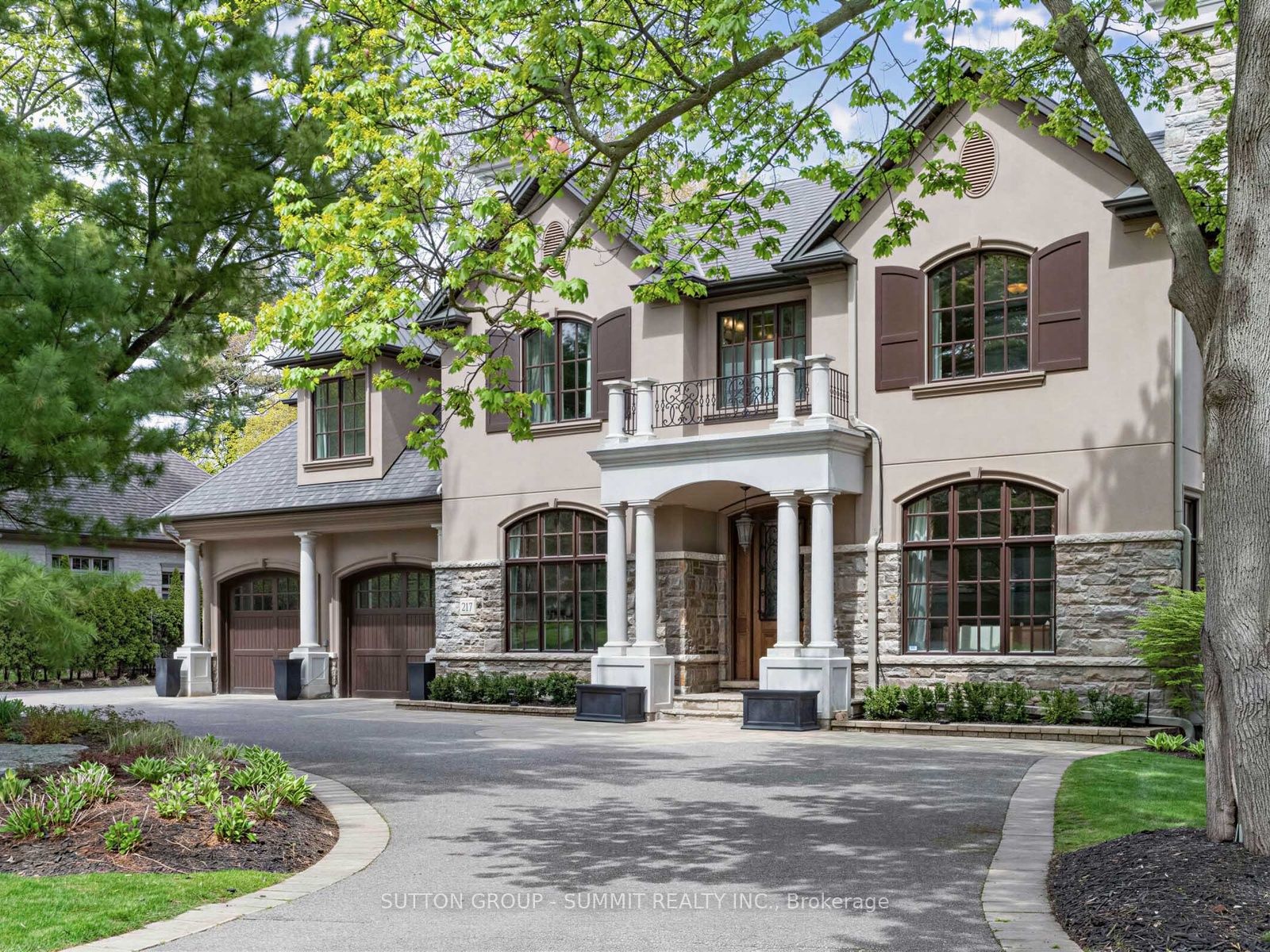 217 Eastcourt Road
