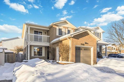 748 Bennett Crescent Oshawa ON L1K 1T6