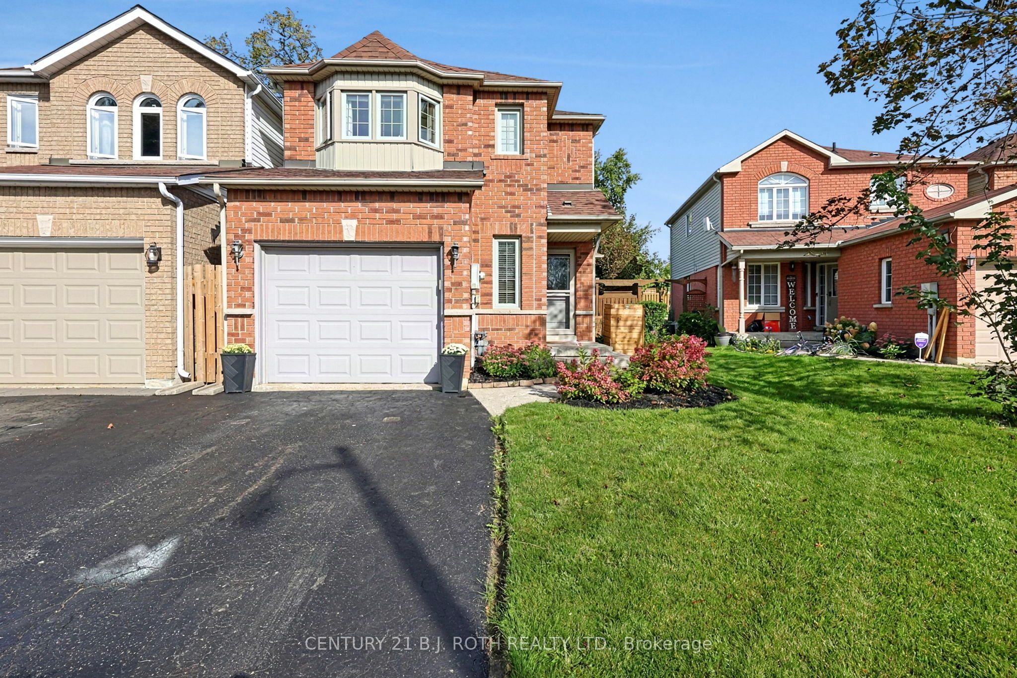 36 Aikens Crescent