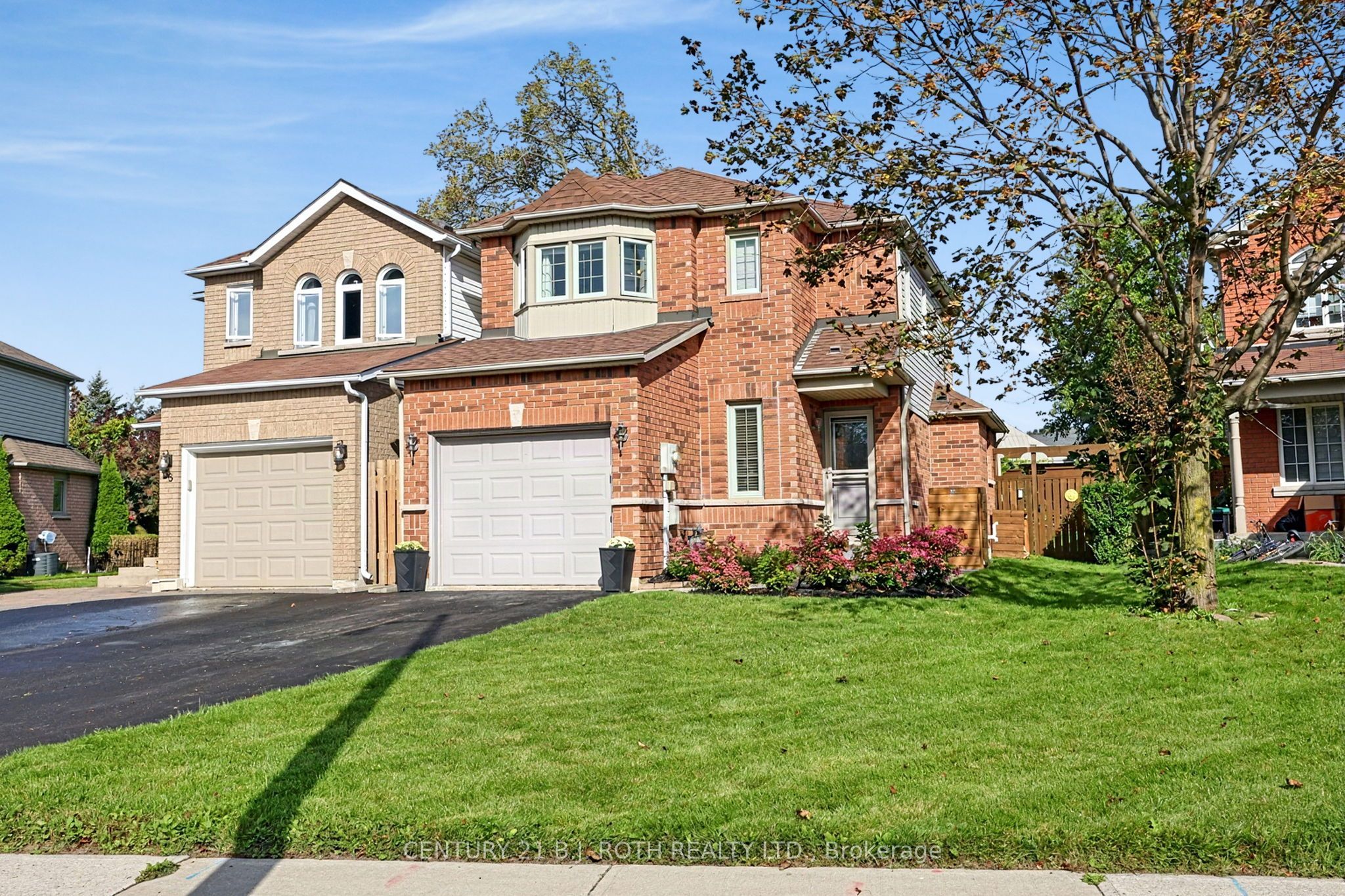 36 Aikens Crescent