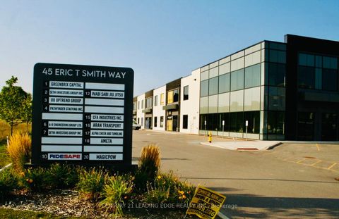 45 Eric T Smith Way 10 Aurora ON L4G 7C6