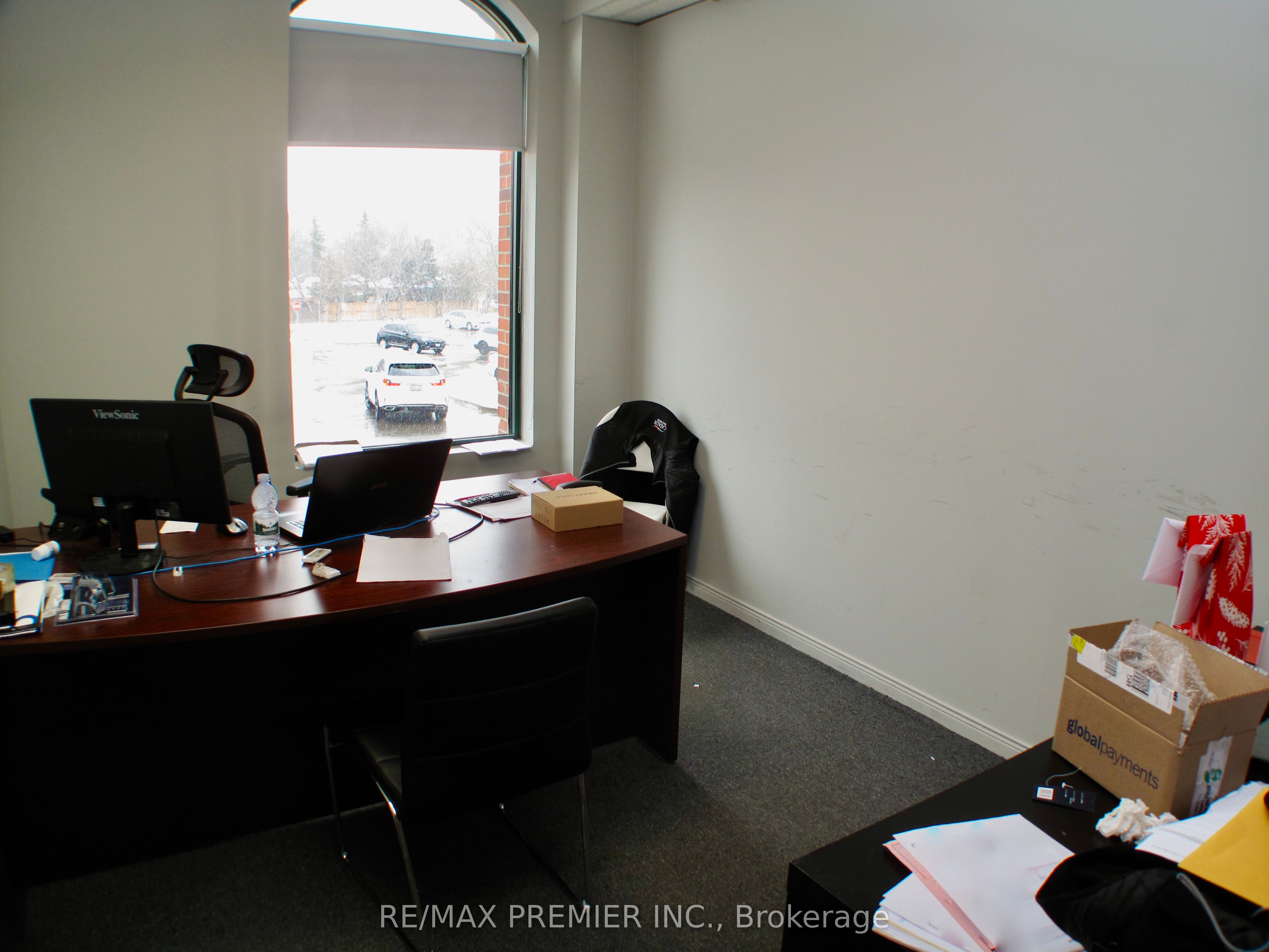 140 Woodbridge Avenue DU250