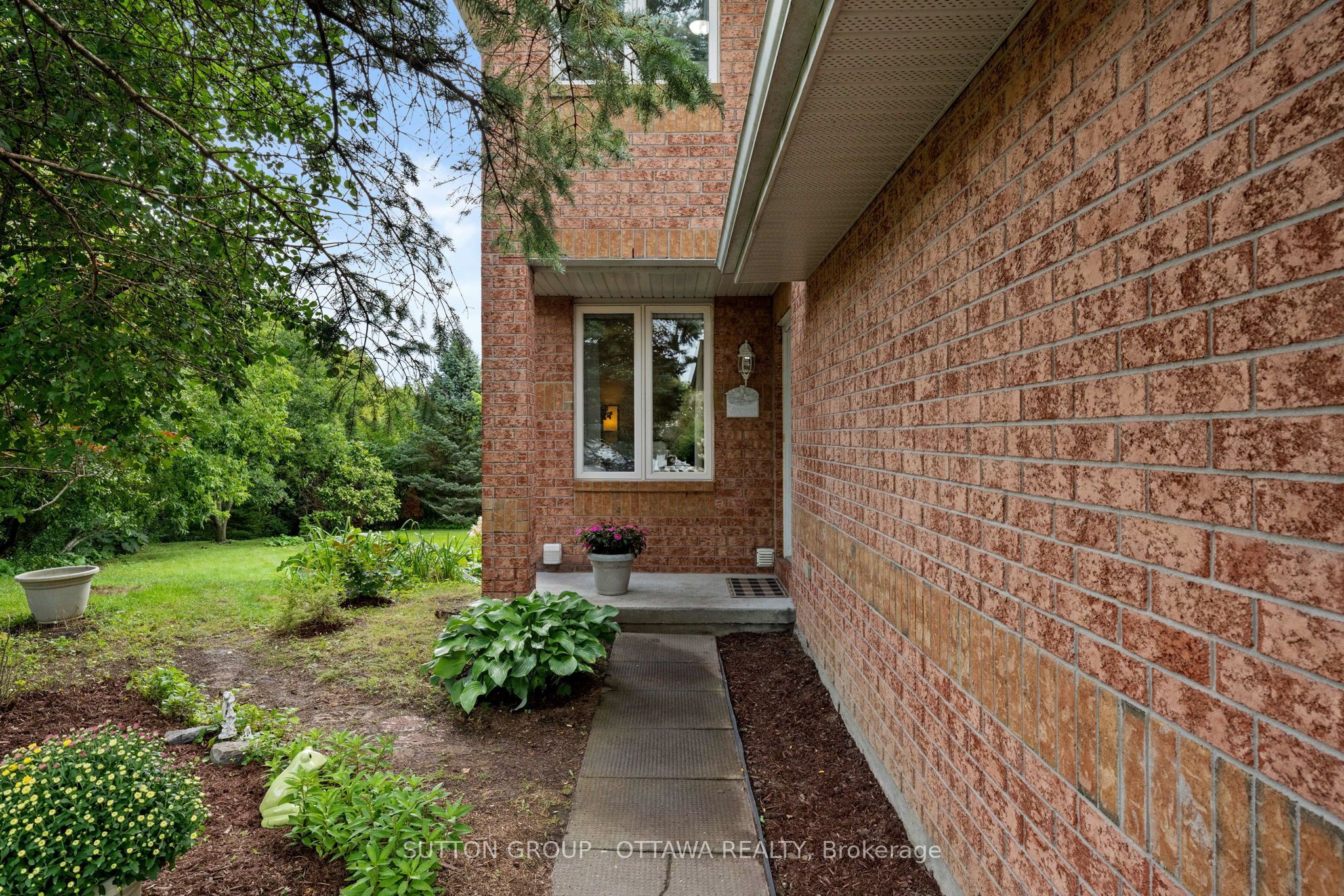 52 Windcrest Court