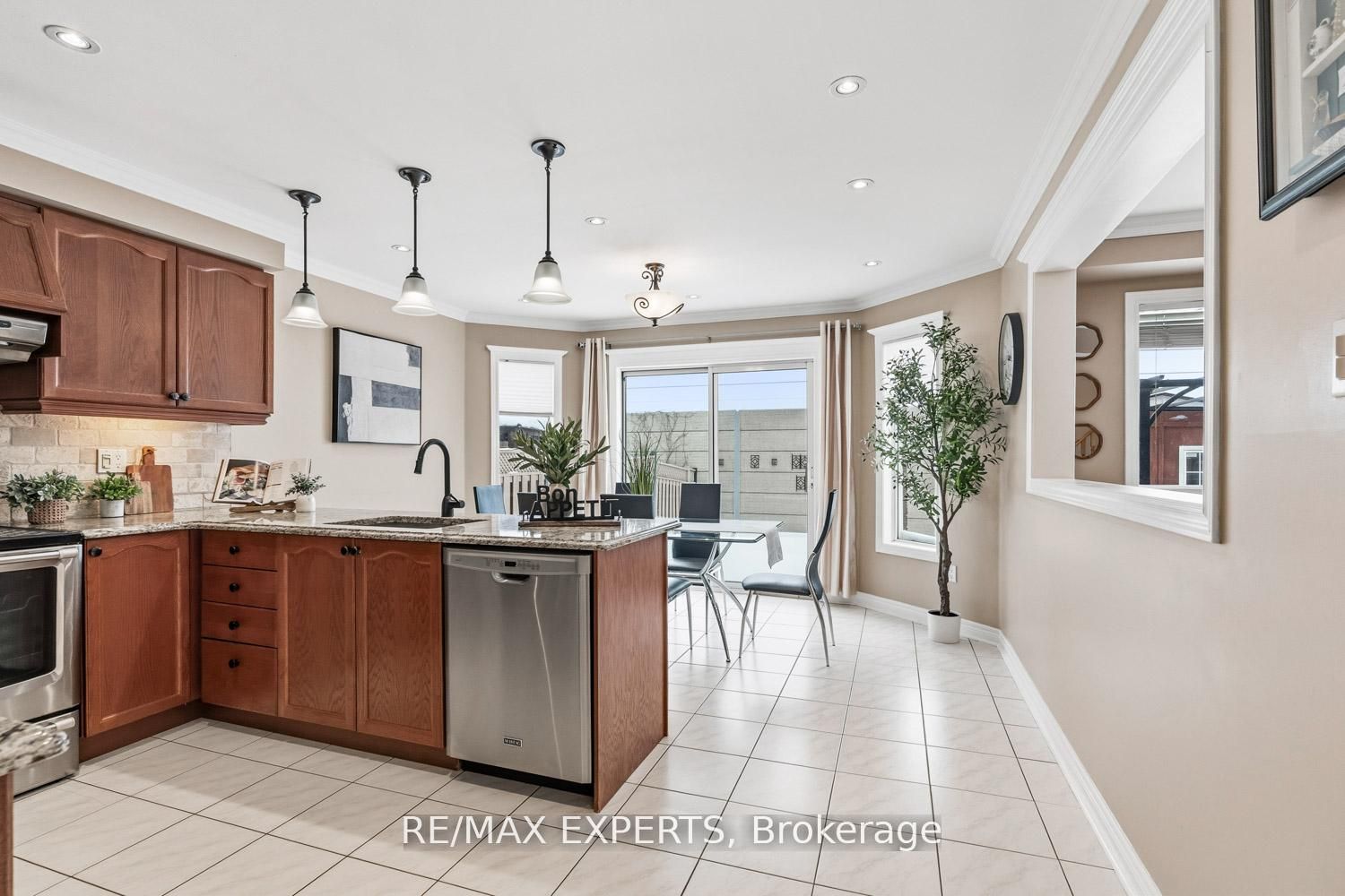 182 Waterbury Street