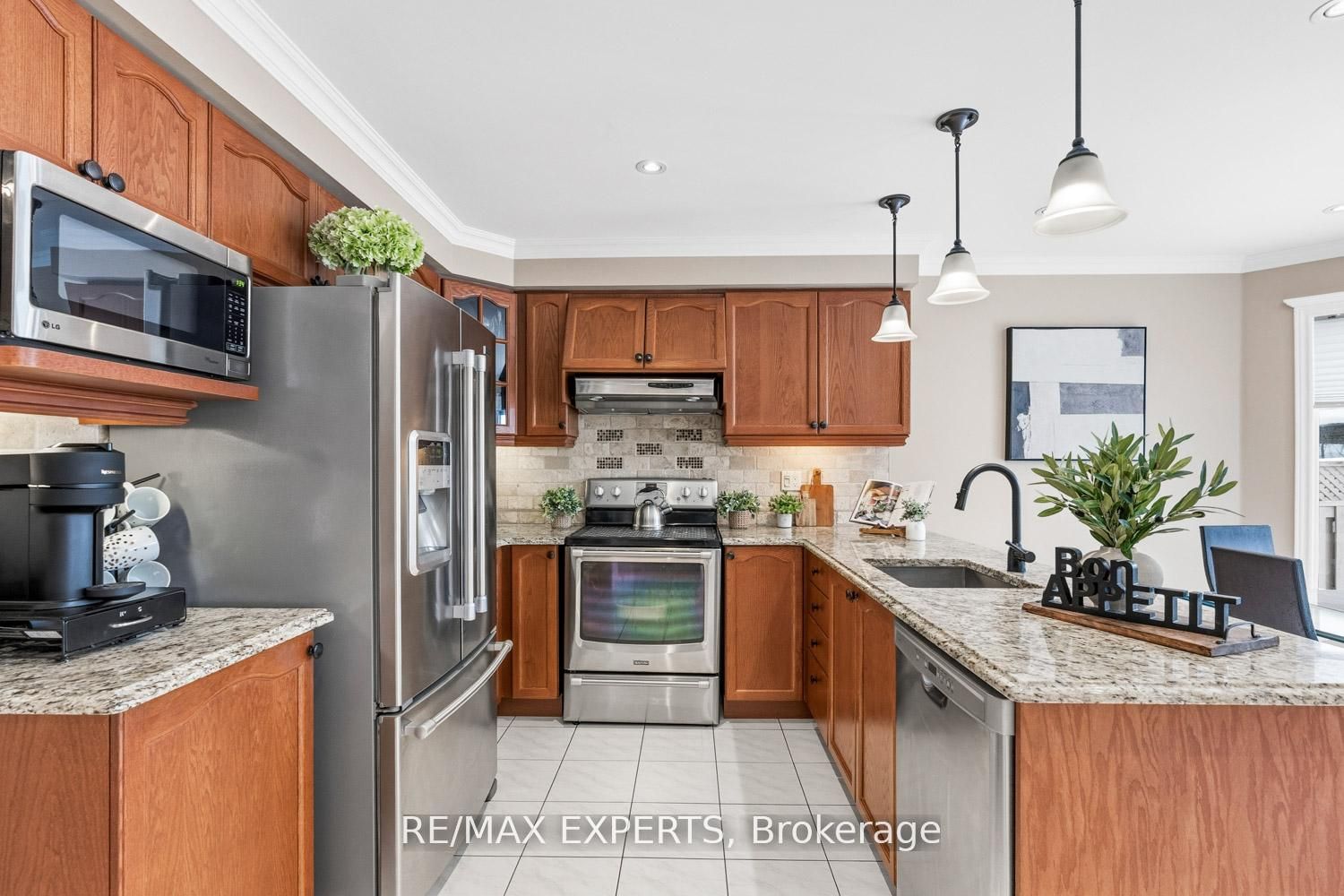 182 Waterbury Street