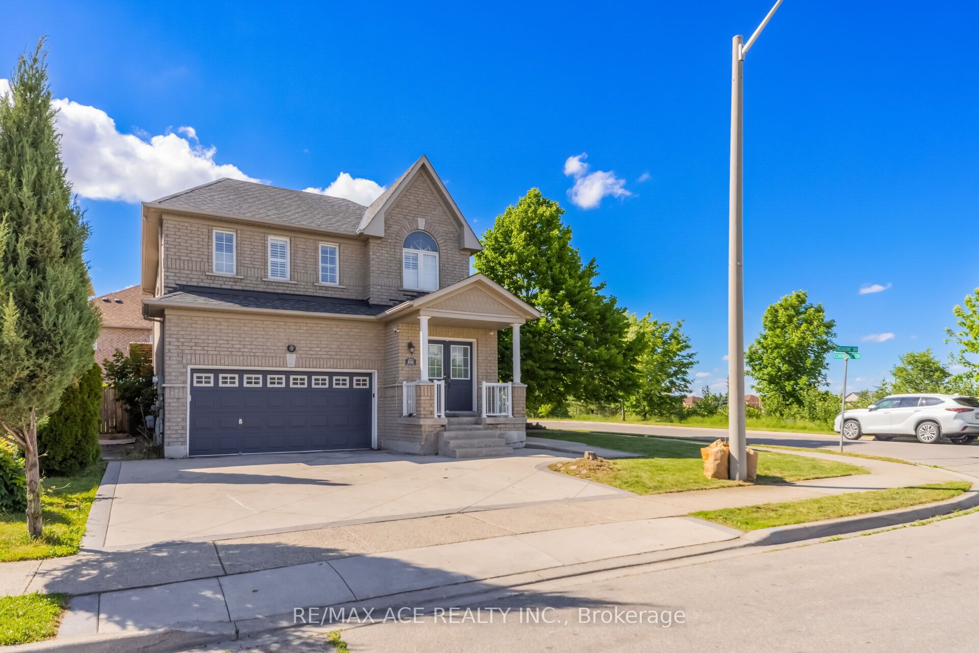 86 Treasure Drive