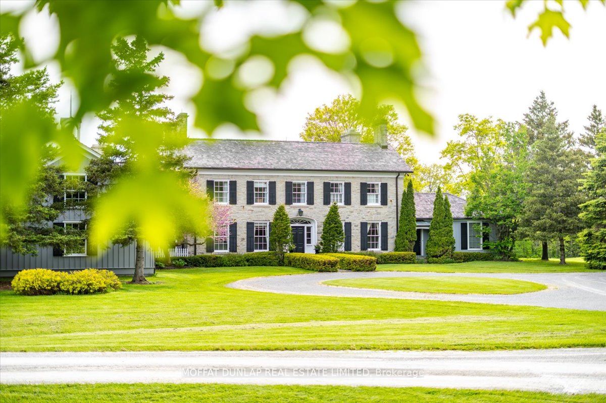 16694 Dufferin Street