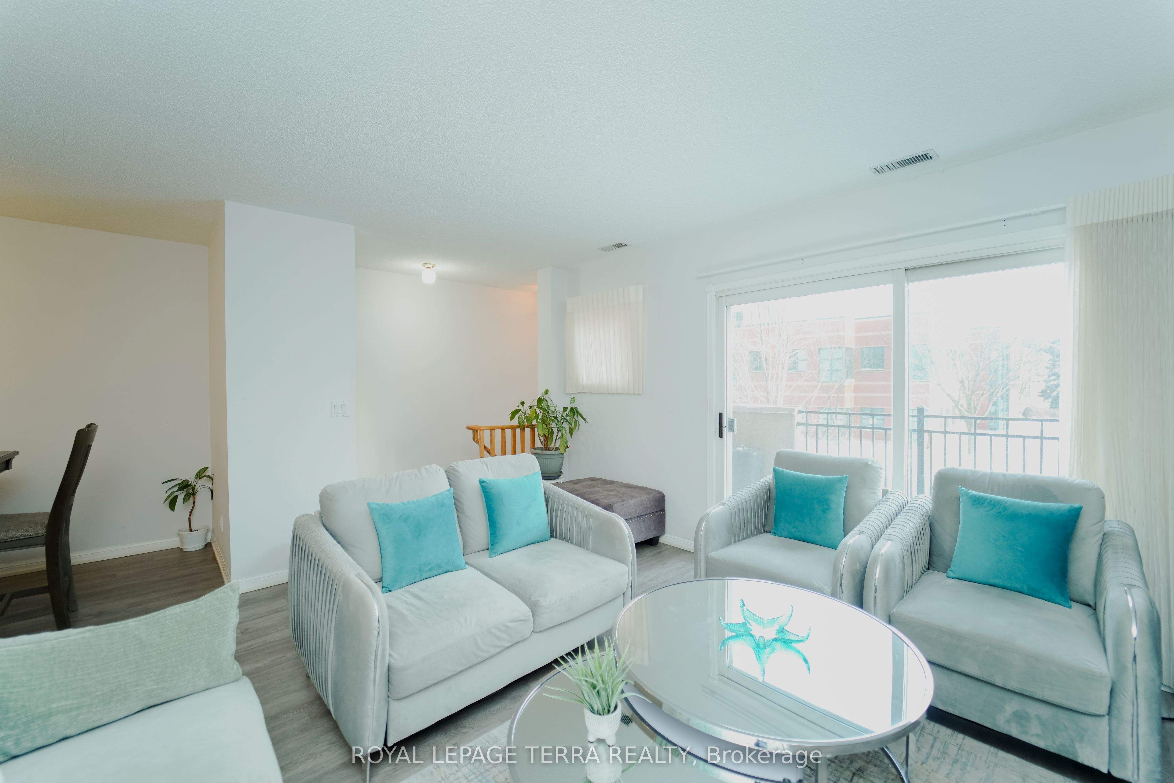 1400 The Esplanade N/A N 702