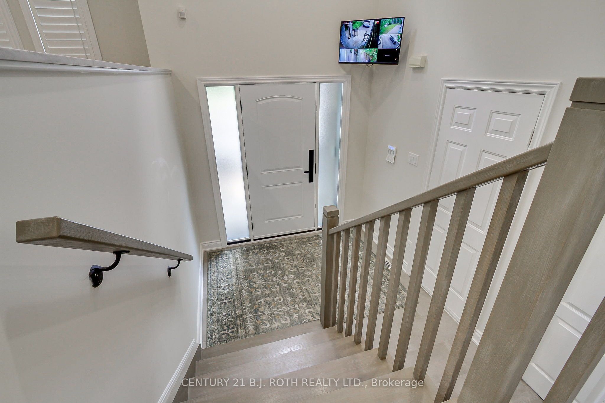 28 Poplar Drive