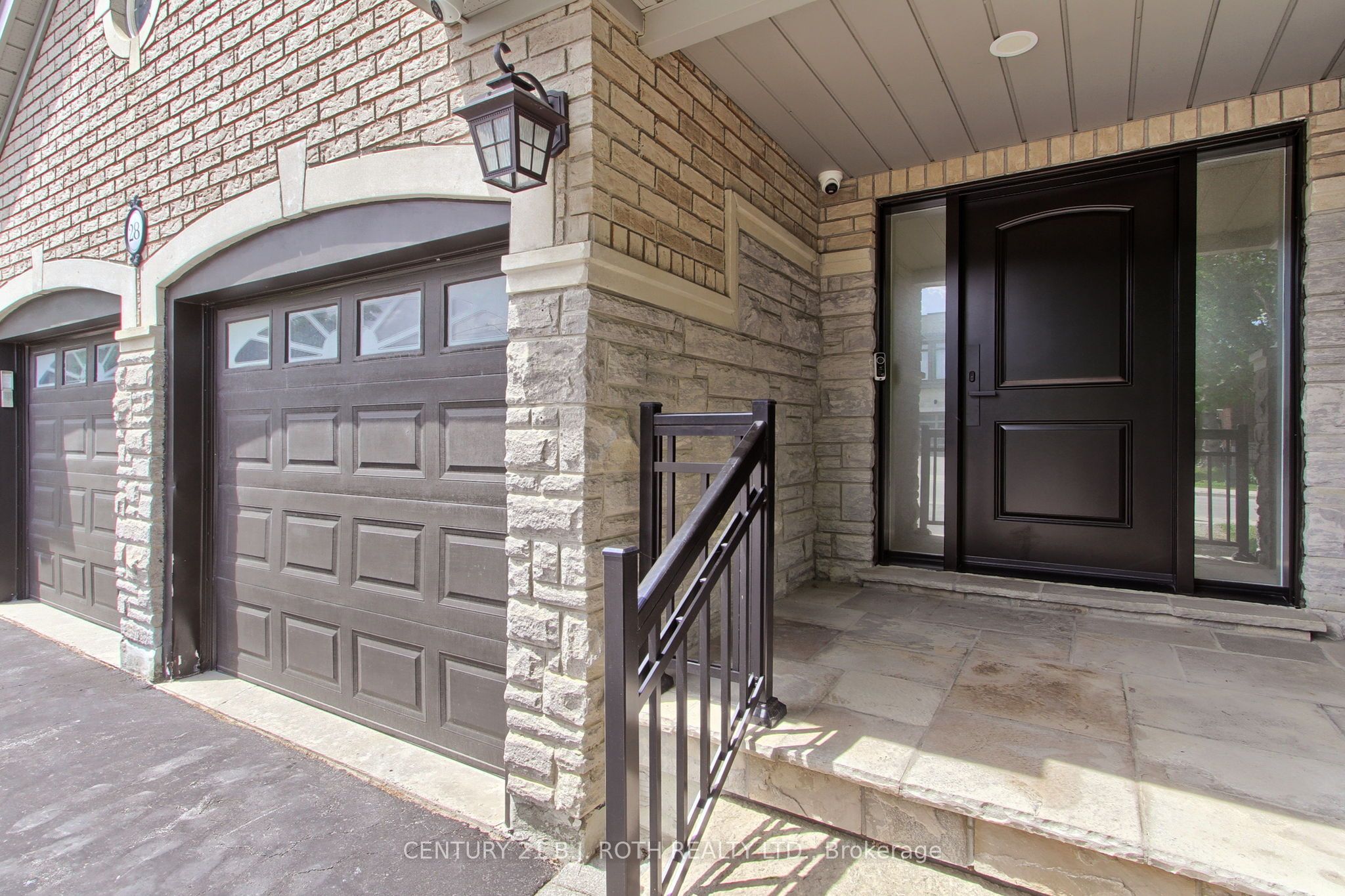 28 Poplar Drive
