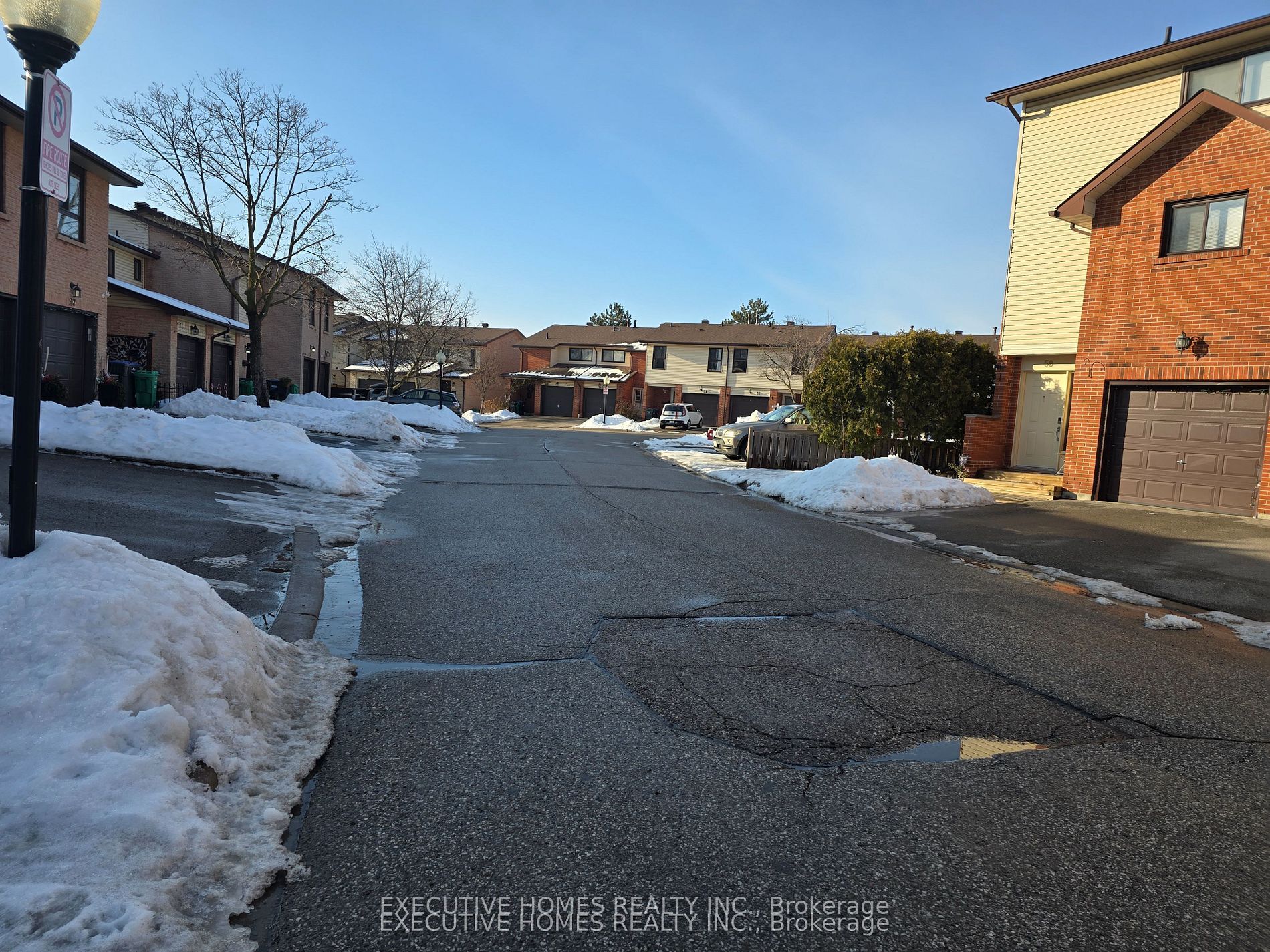 61 Collins Crescent 60