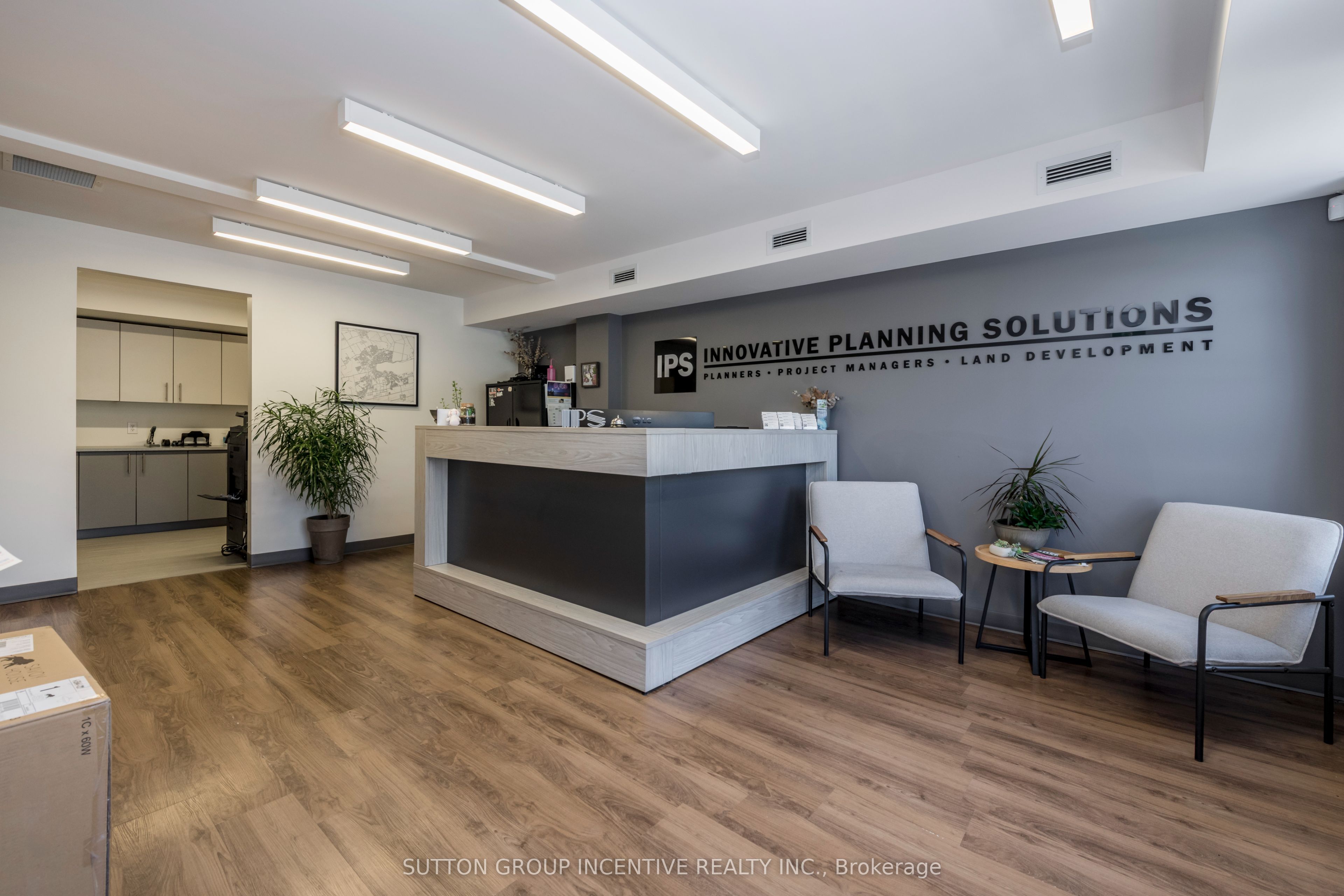 647 Welham Road 9