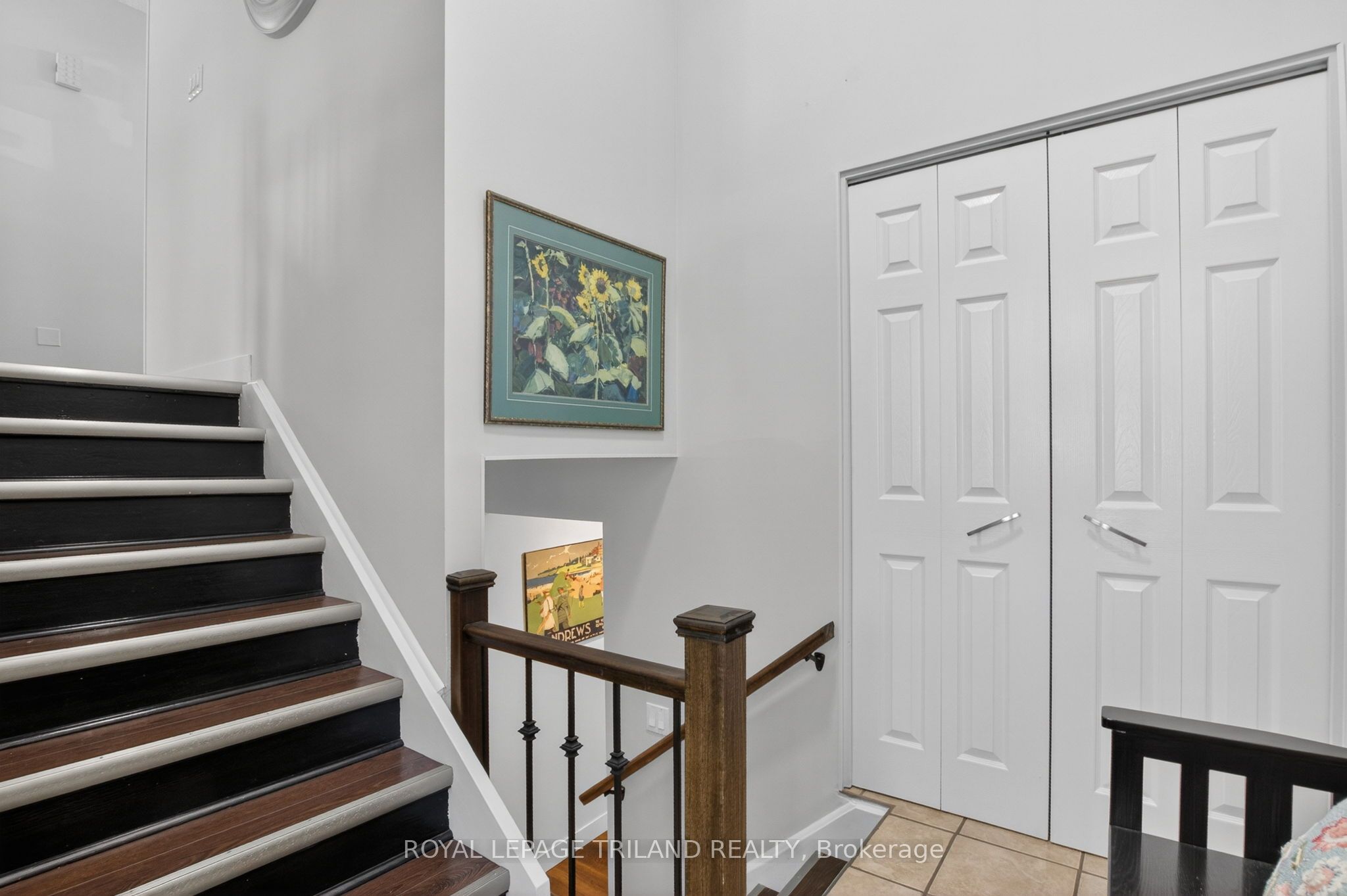 31 Beechbank Crescent