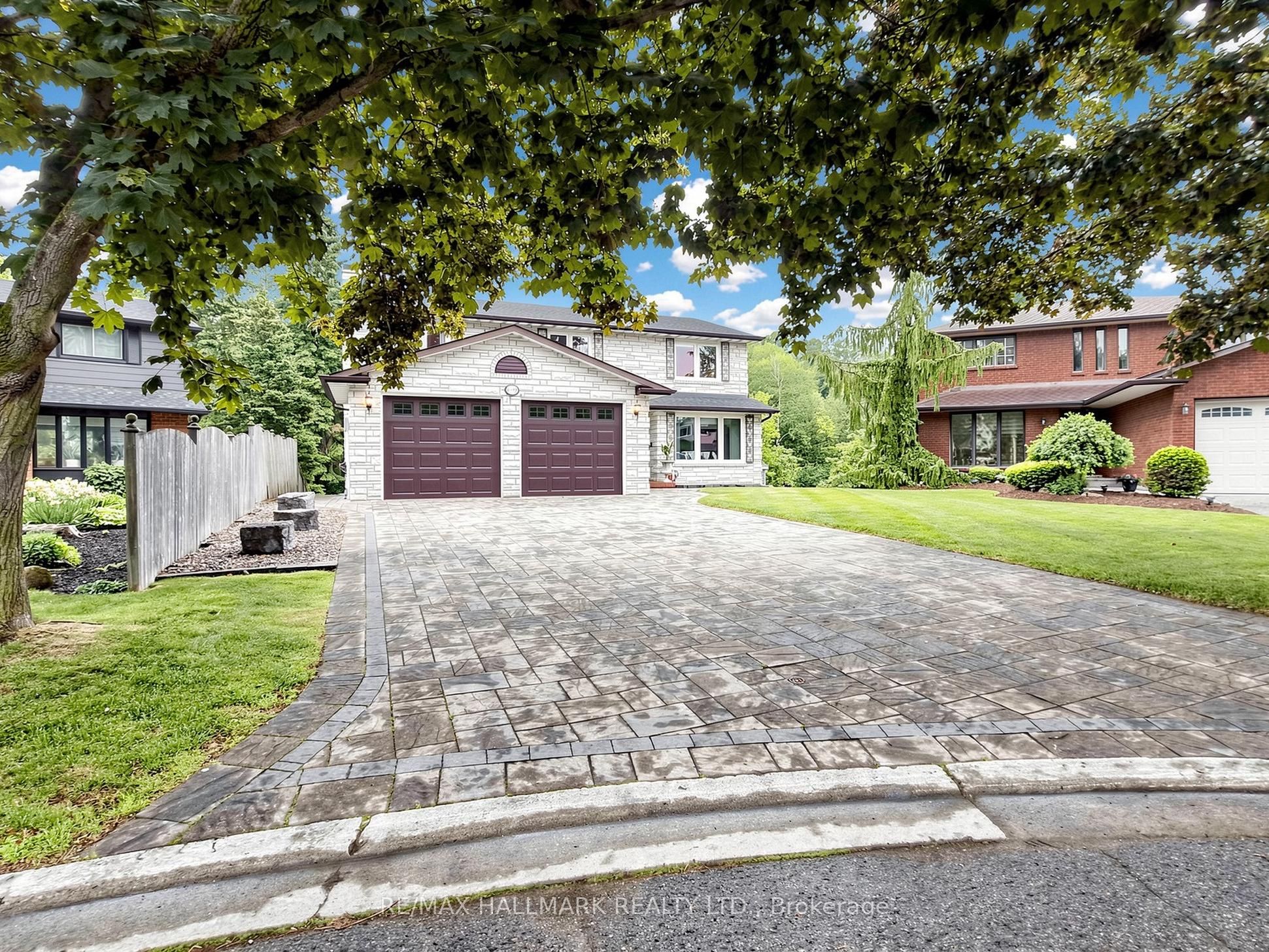 1038 Pinetree Court