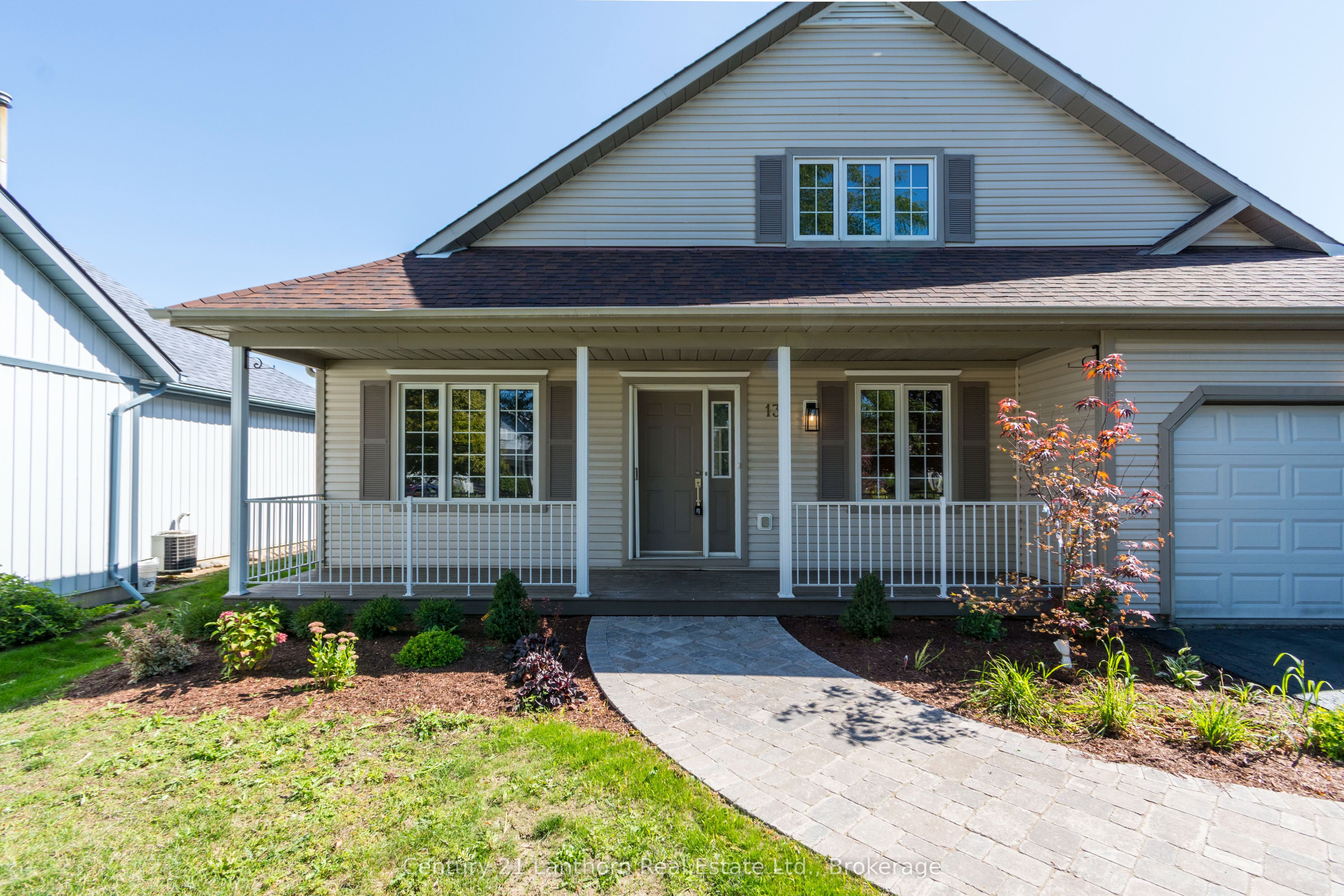 13 Nesbitt Drive
