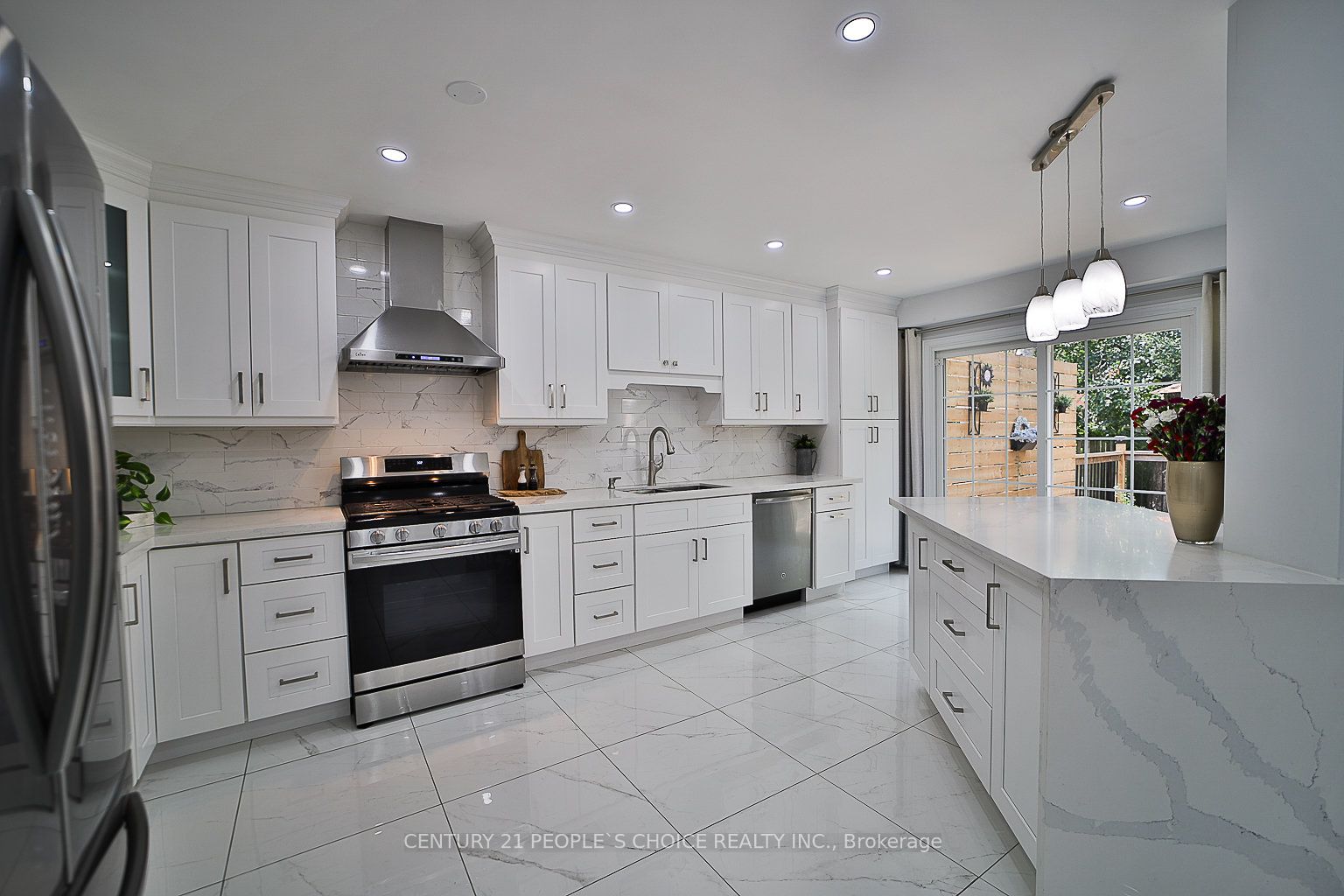 3596 Nutcracker Drive