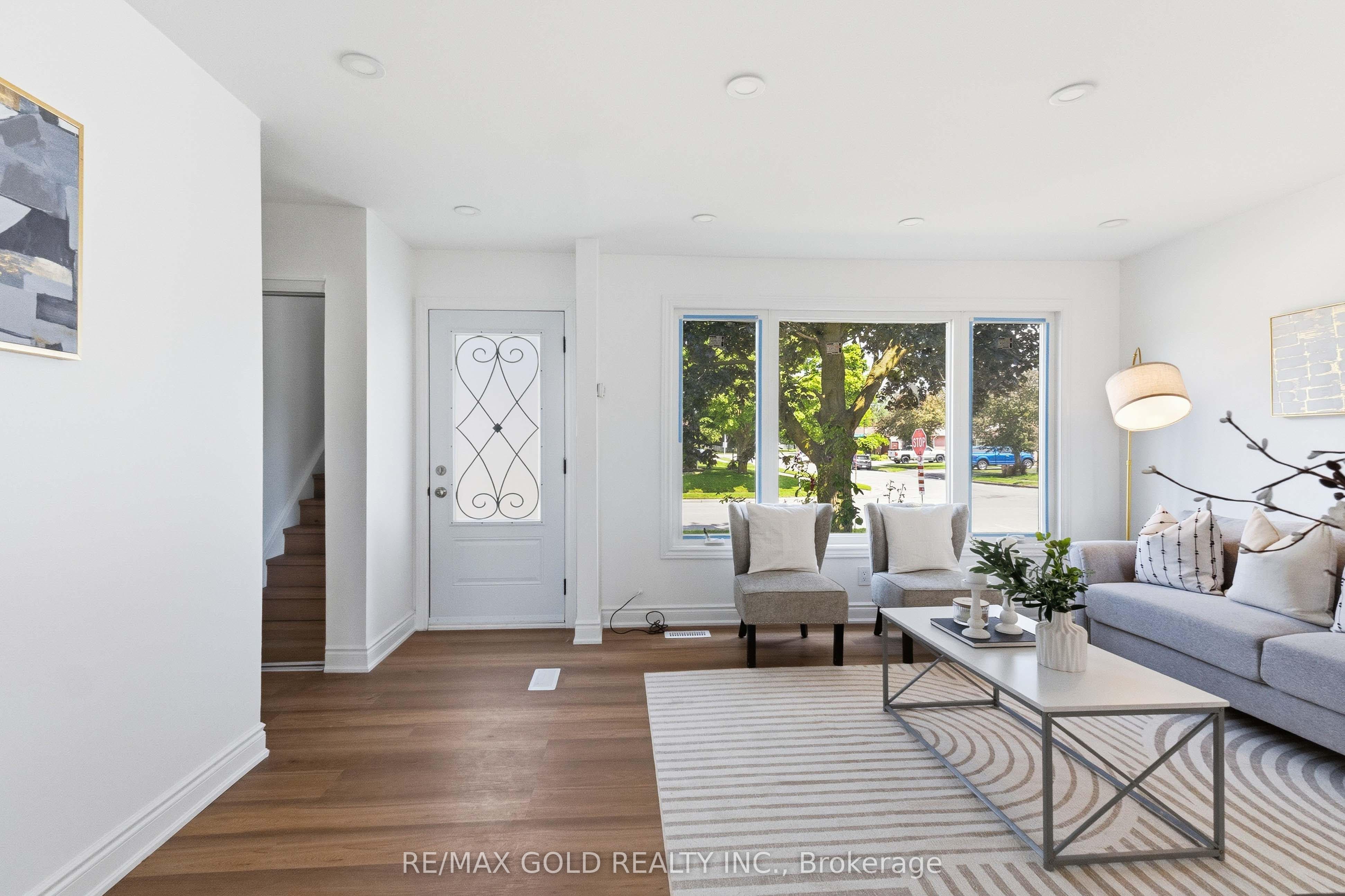 318 Admiral Drive