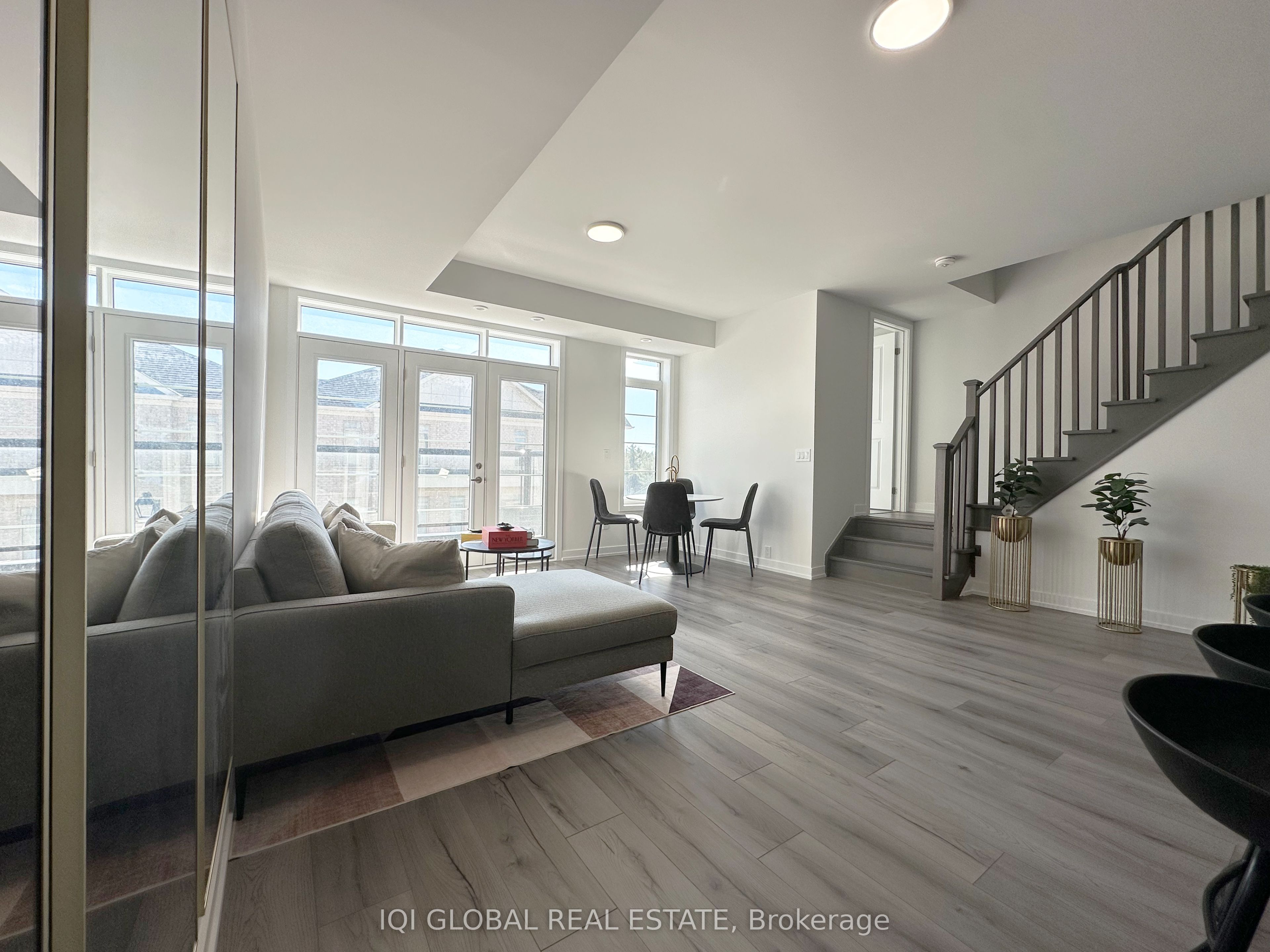 1655 Palmers Sawmill Road 209