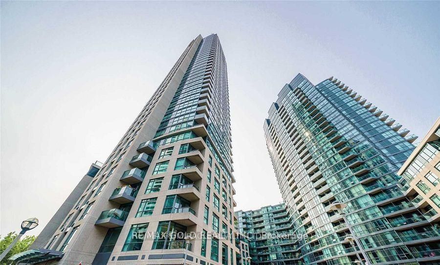 219 Fort York Boulevard 1211