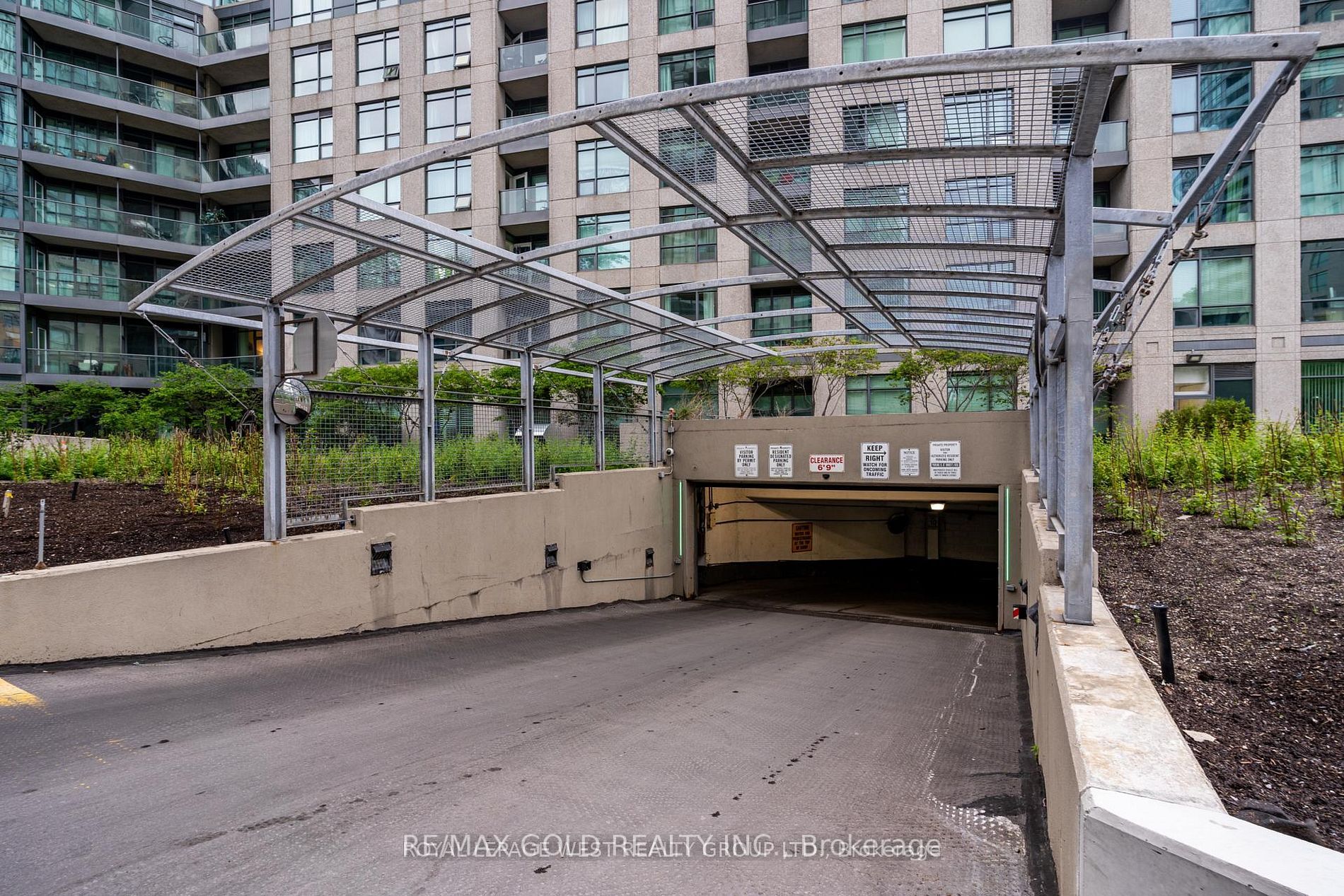 219 Fort York Boulevard 1211