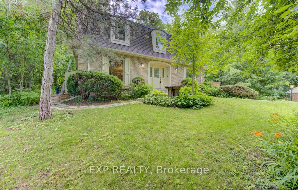 318 Shakespeare Place