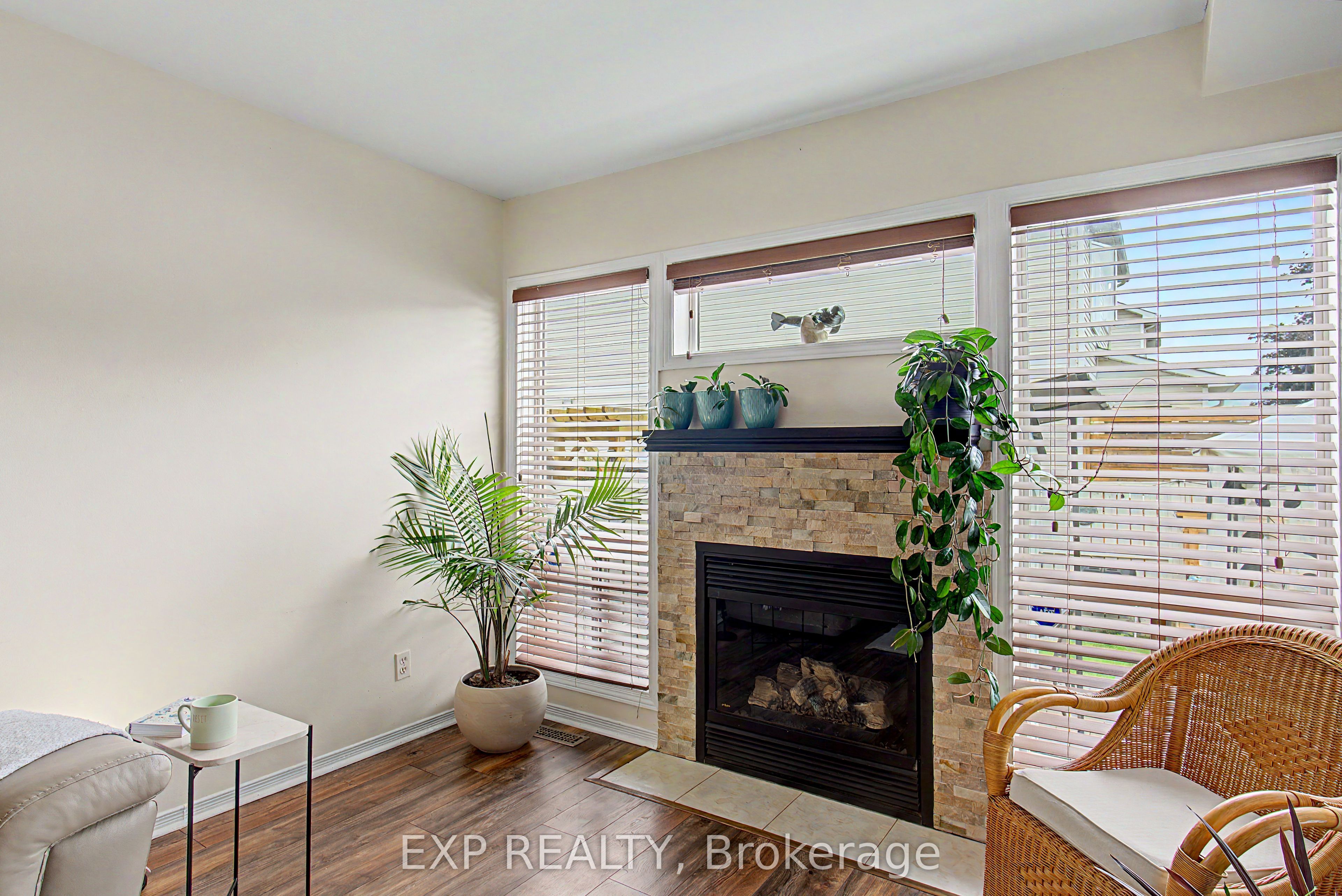 1681 Trenholm Lane