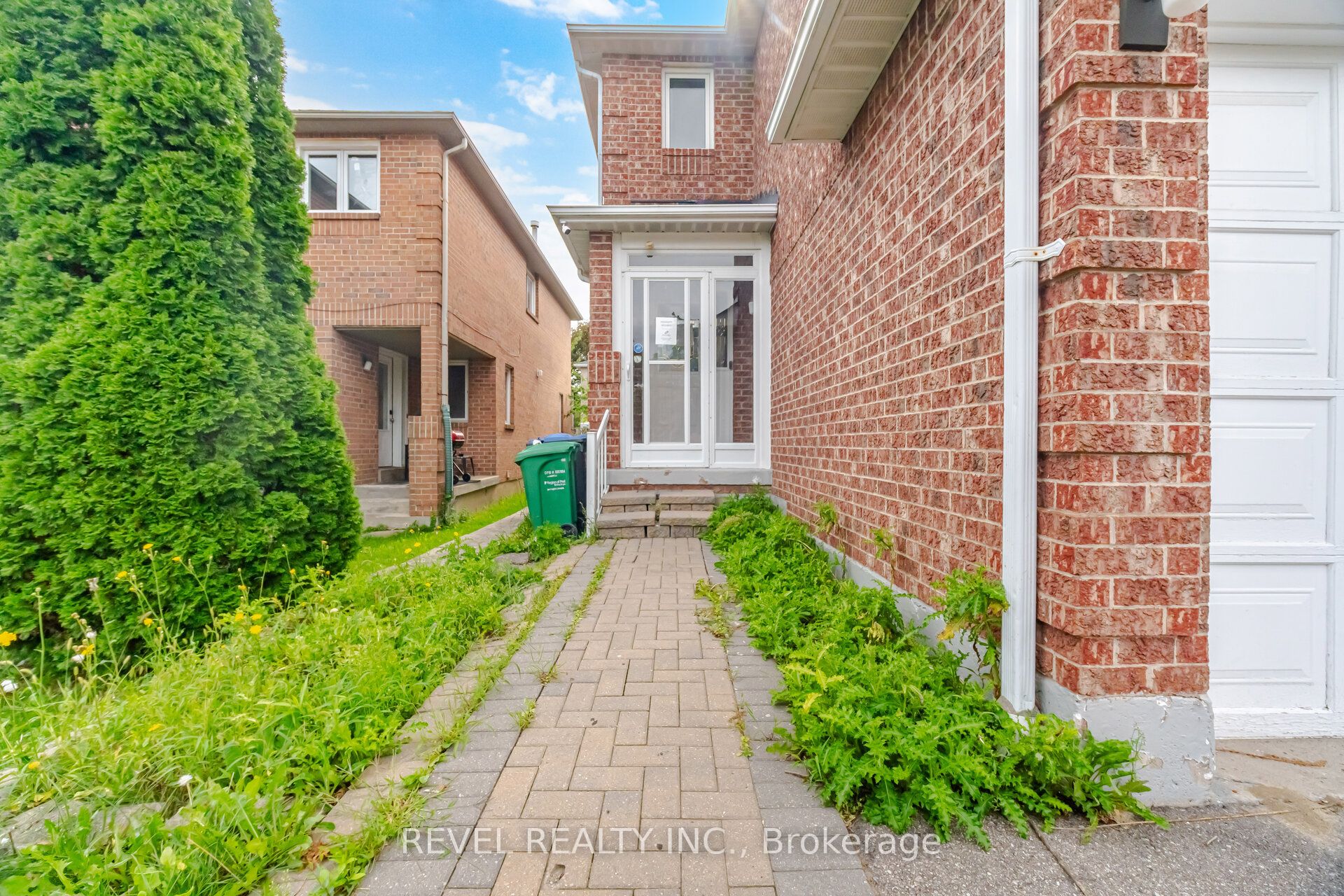 5633 Cortina Crescent
