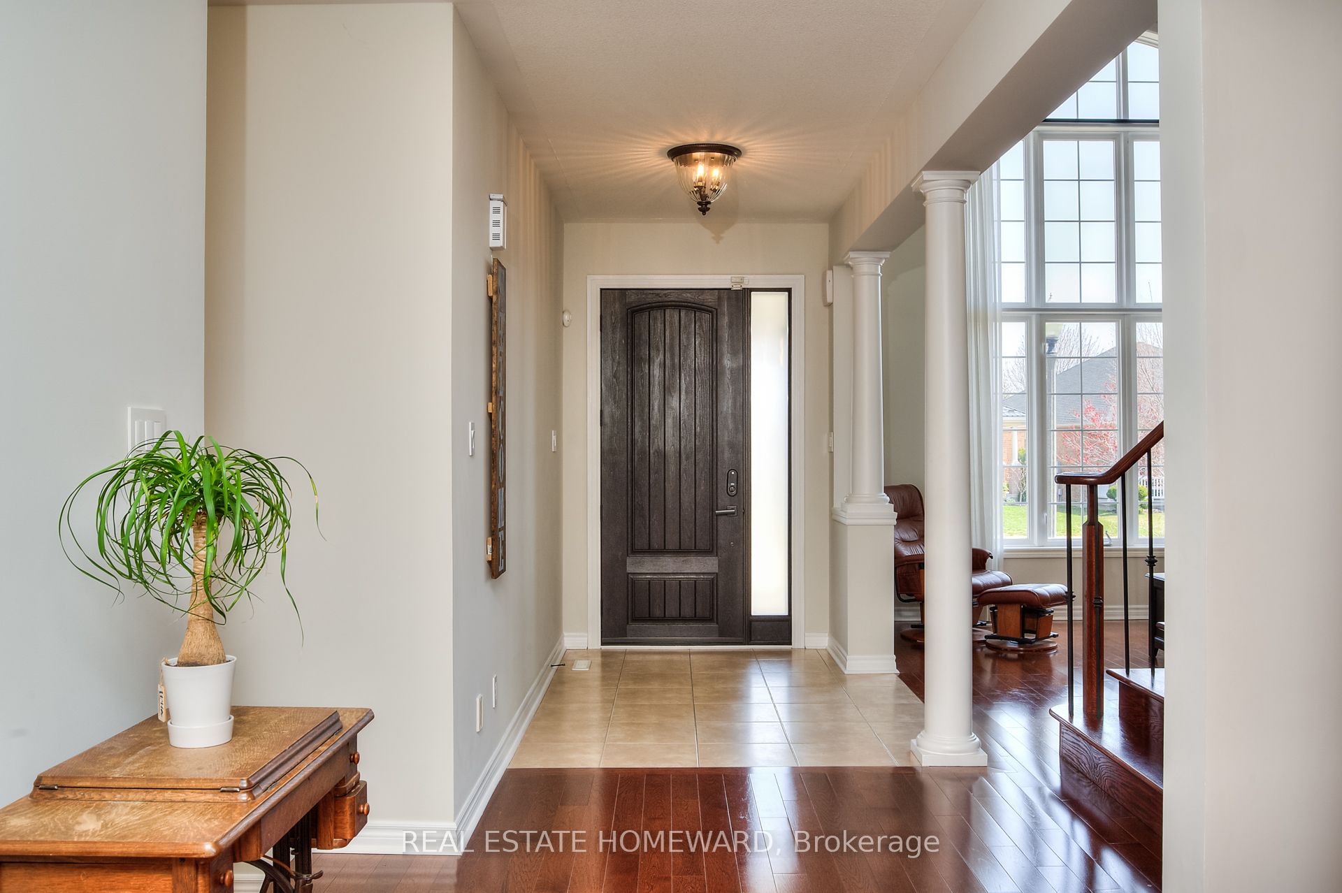 225 Ridgemere Court