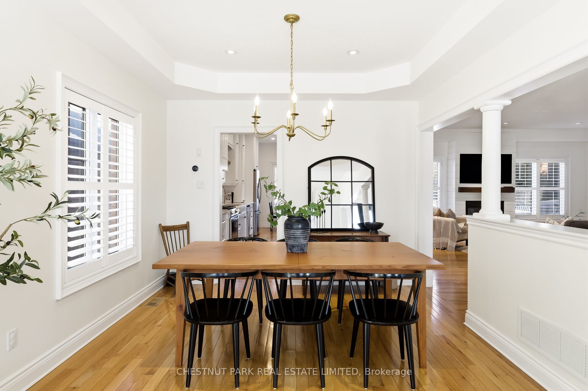 3 Coral Creek Crescent