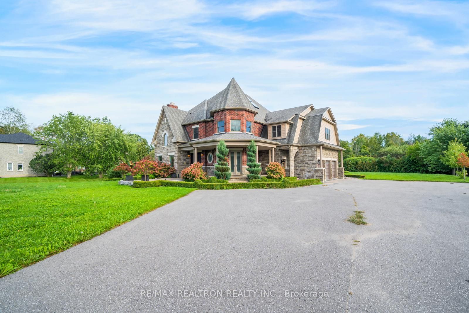 229 5th Concession Road