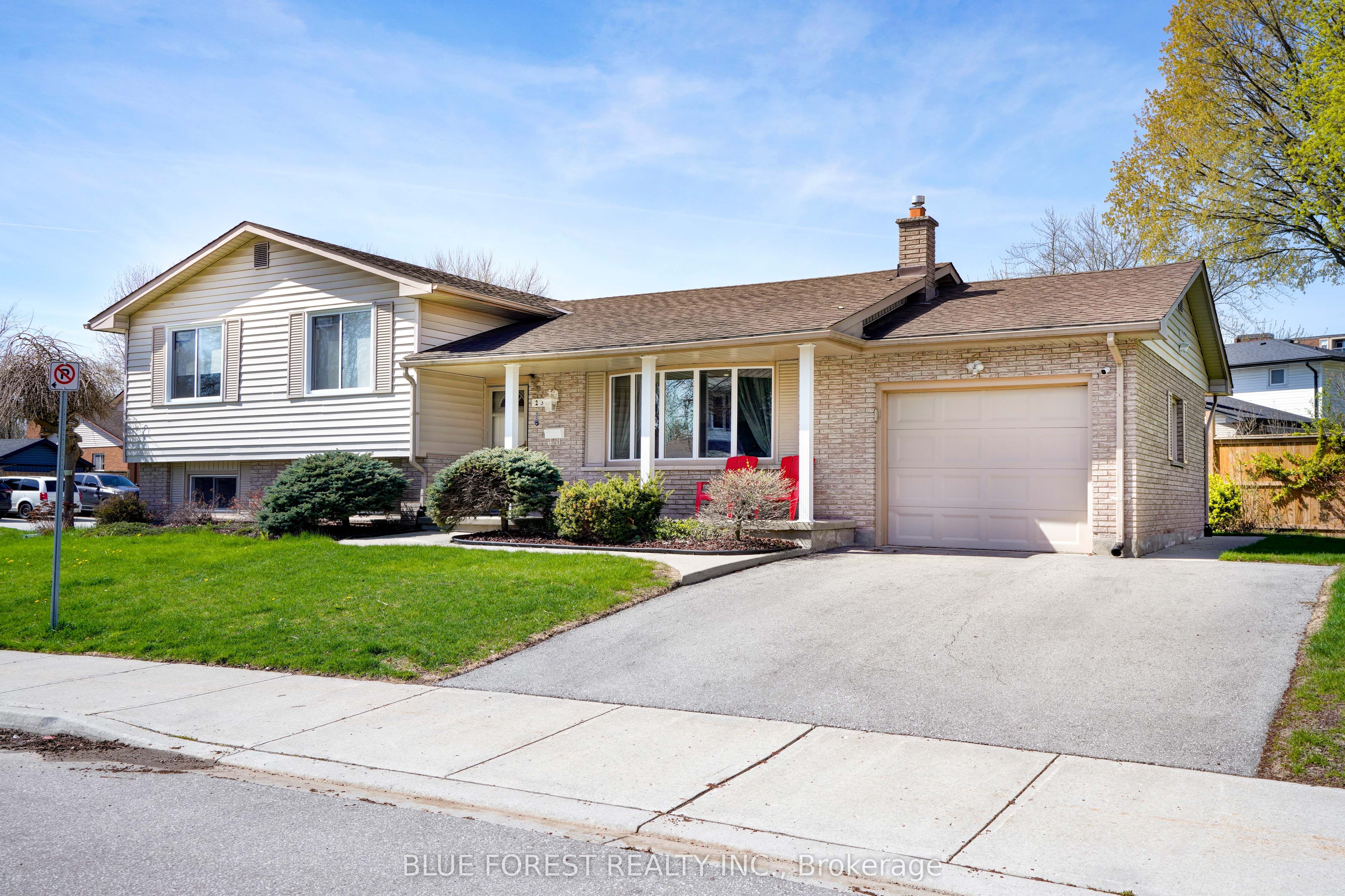 23 Fox Mill Crescent