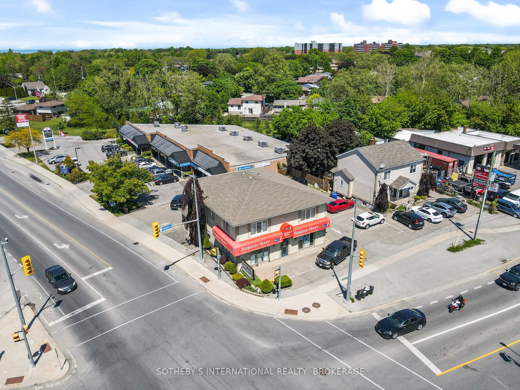 117 Lakeport Road