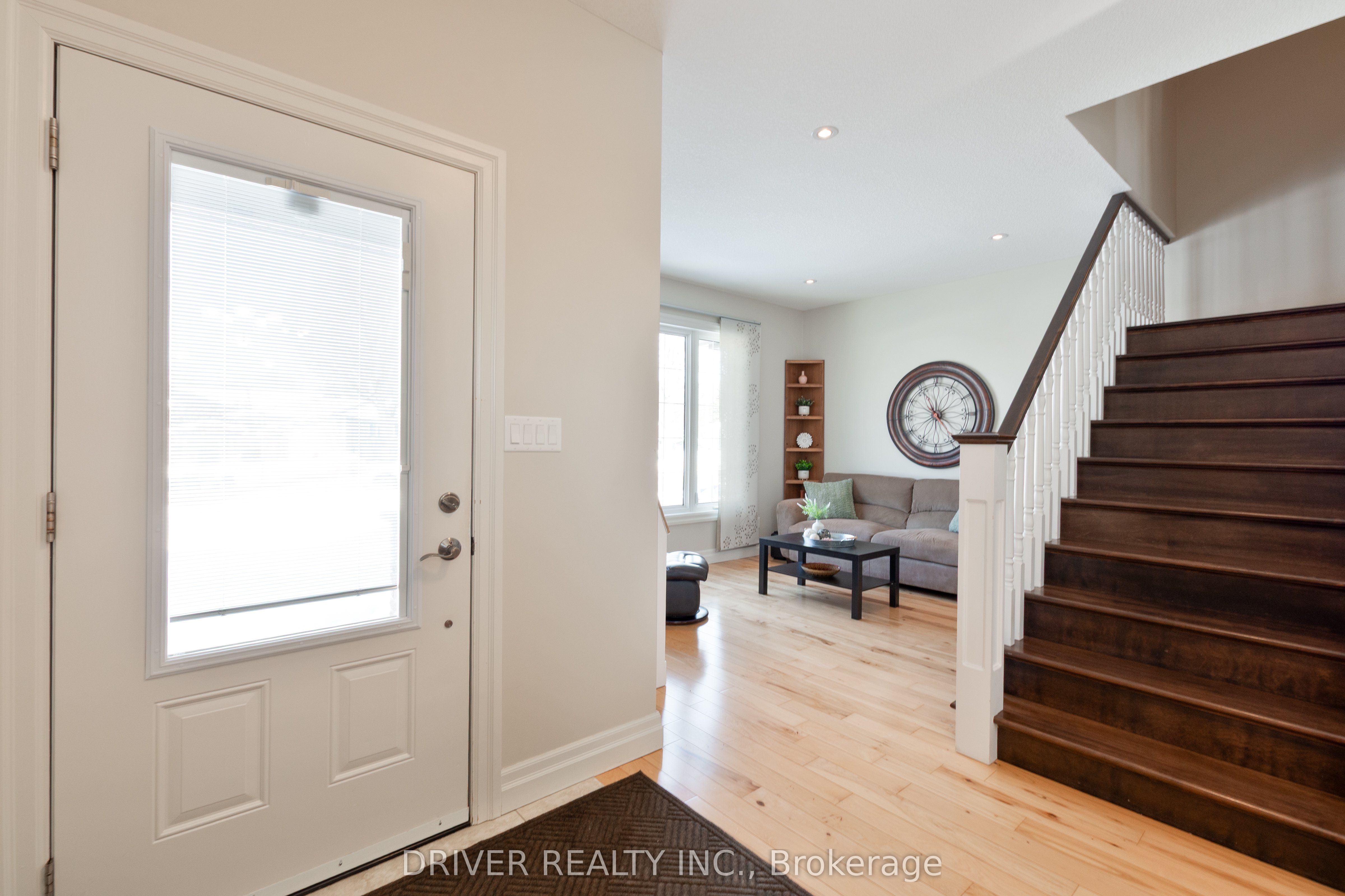 36 Spruce Street W