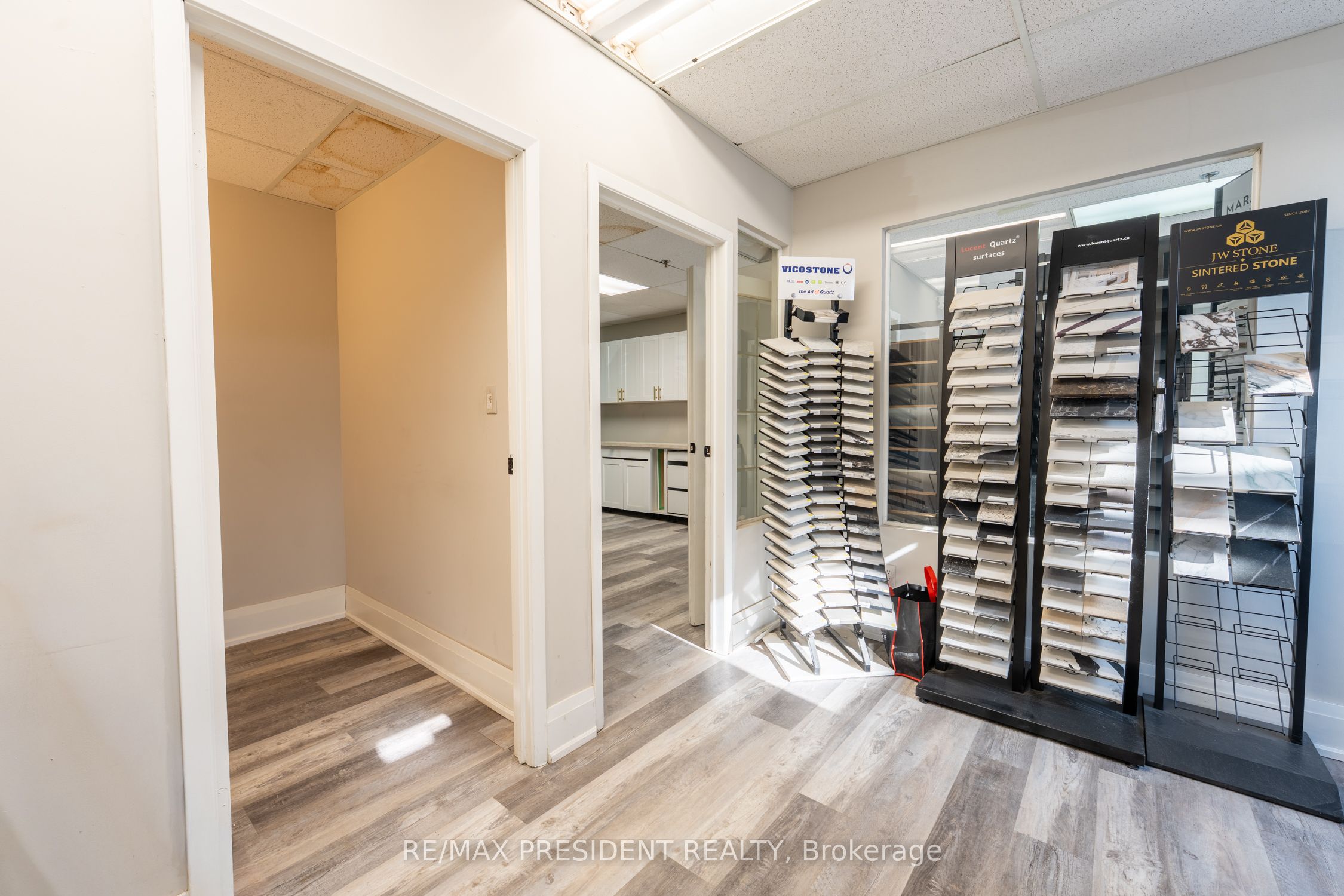 173 Advance Boulevard 27