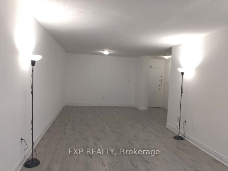 320 Dixon Road 816