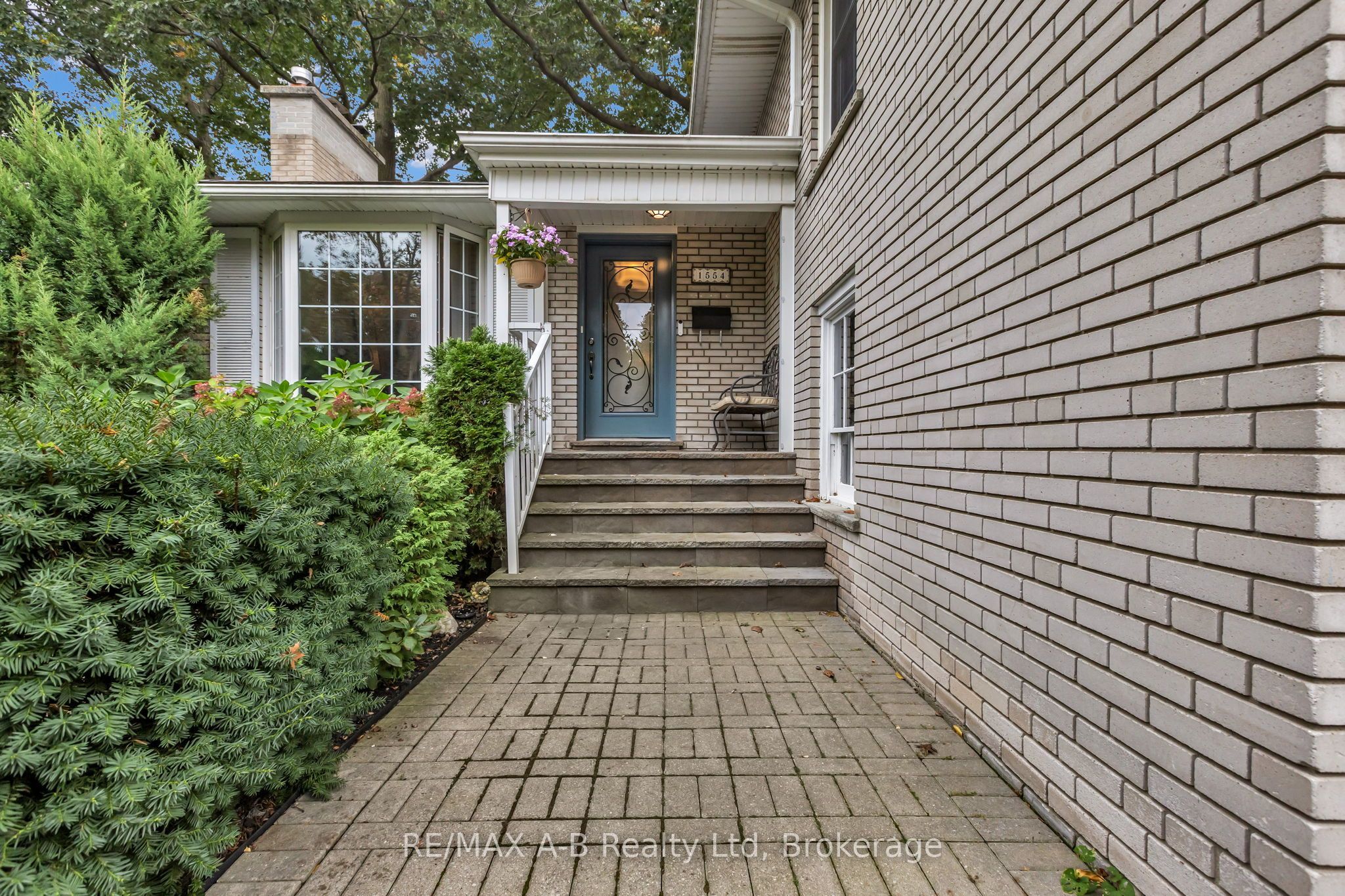 1554 Sunnycove Drive
