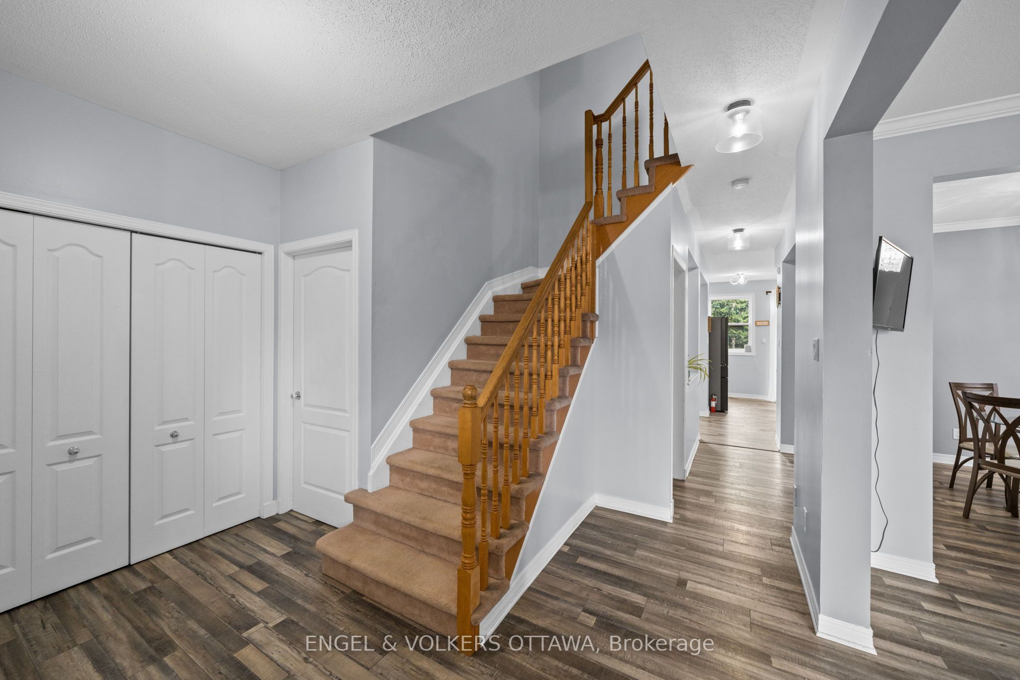 1121 Rocky Harbour Crescent