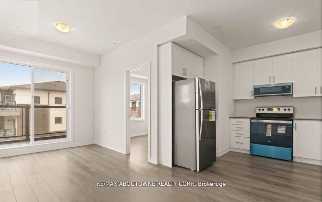 1695 Dersan Street 220