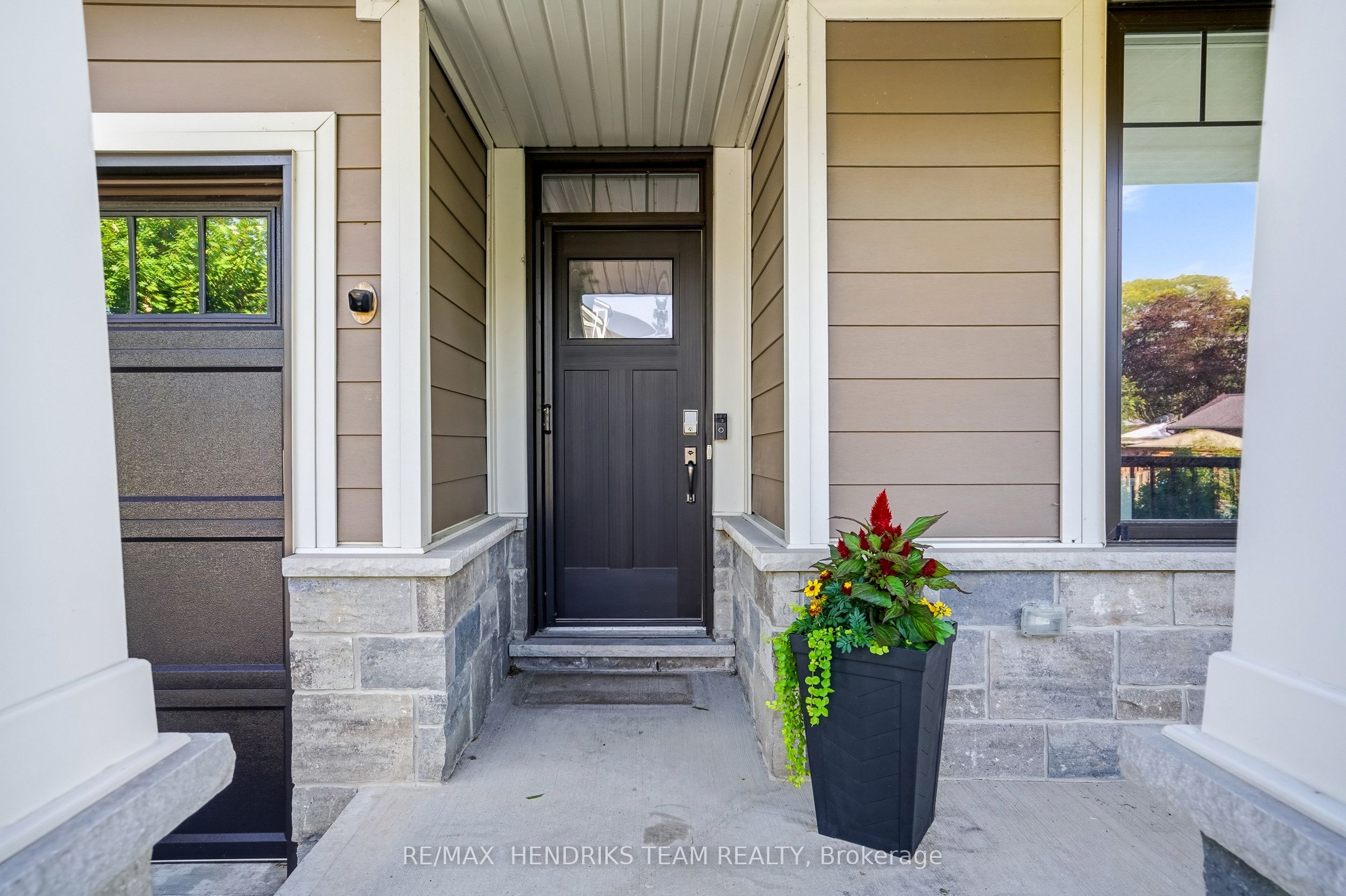 13 Turbinia Court