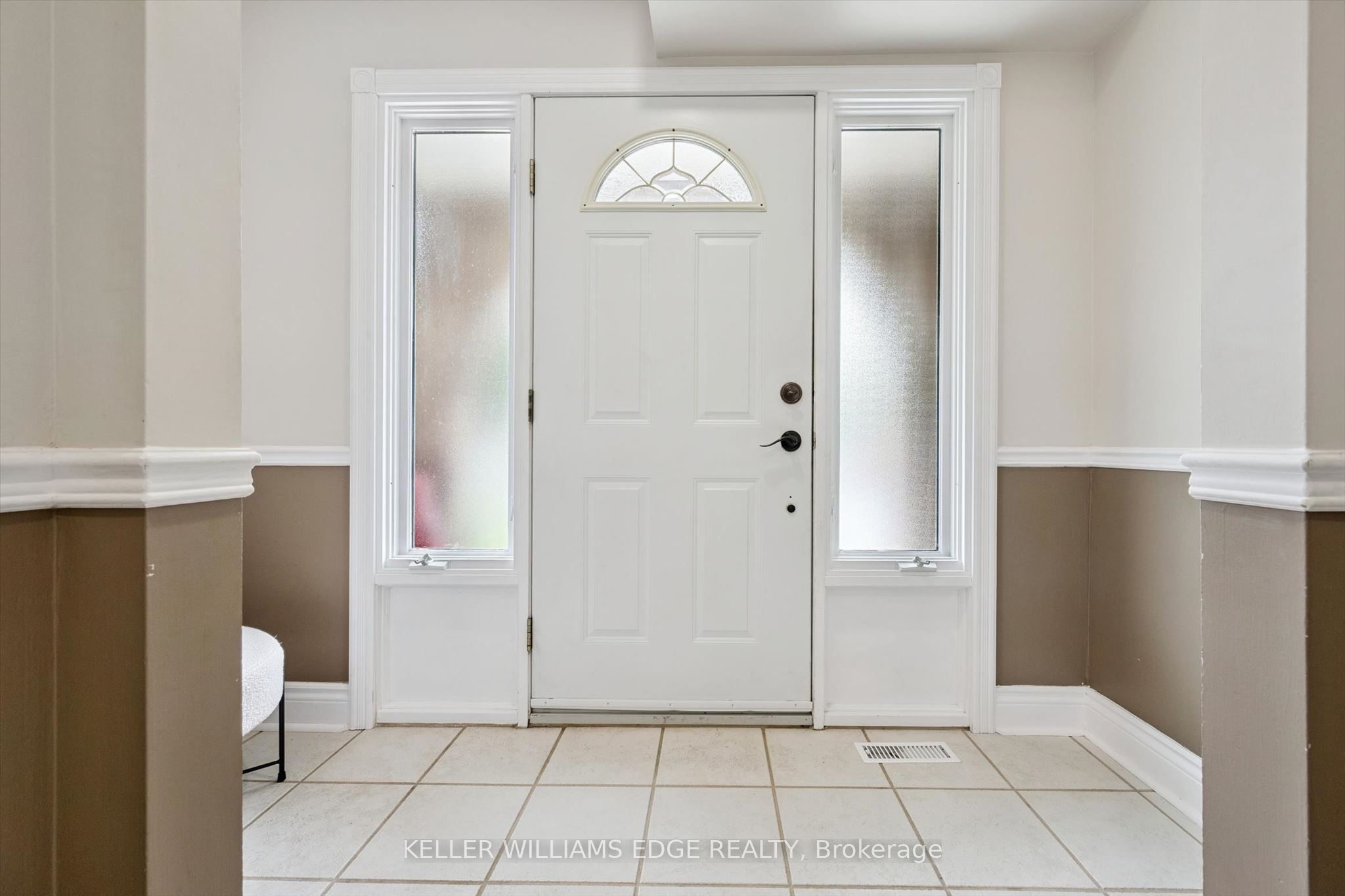 495 Tipperton Crescent