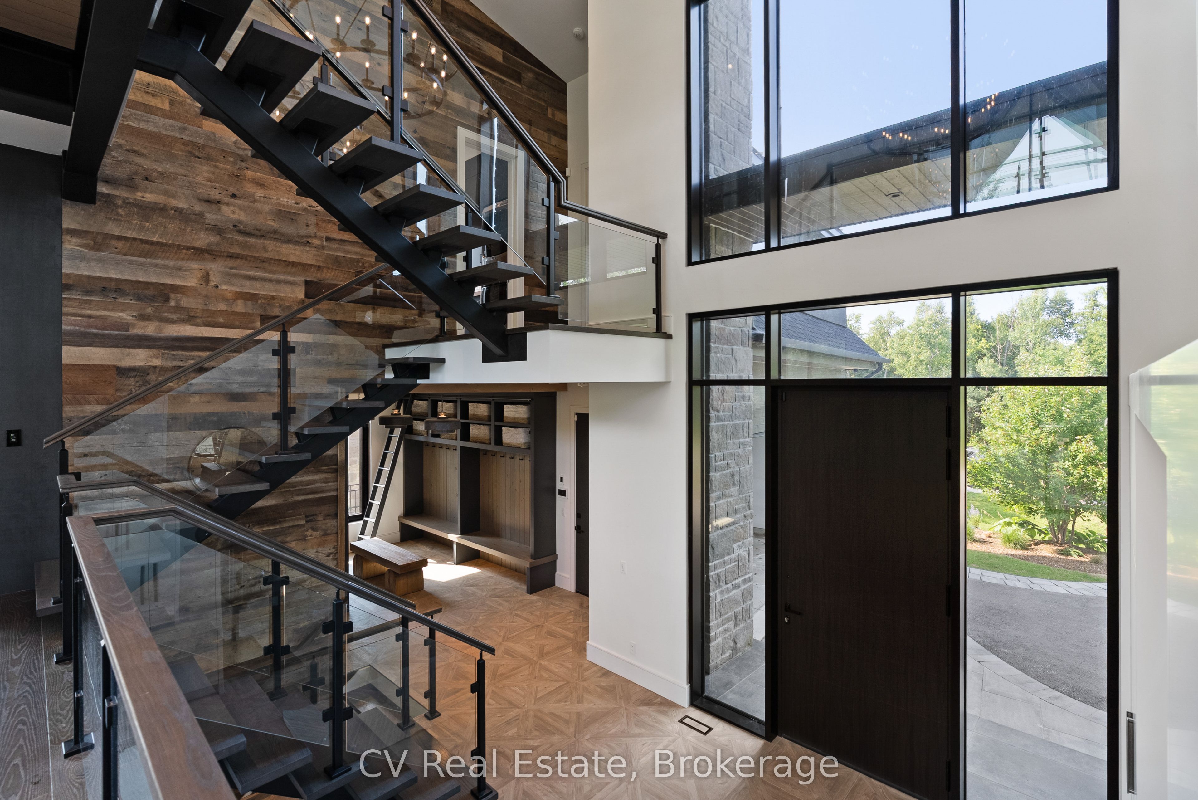 152 Delphi Lane