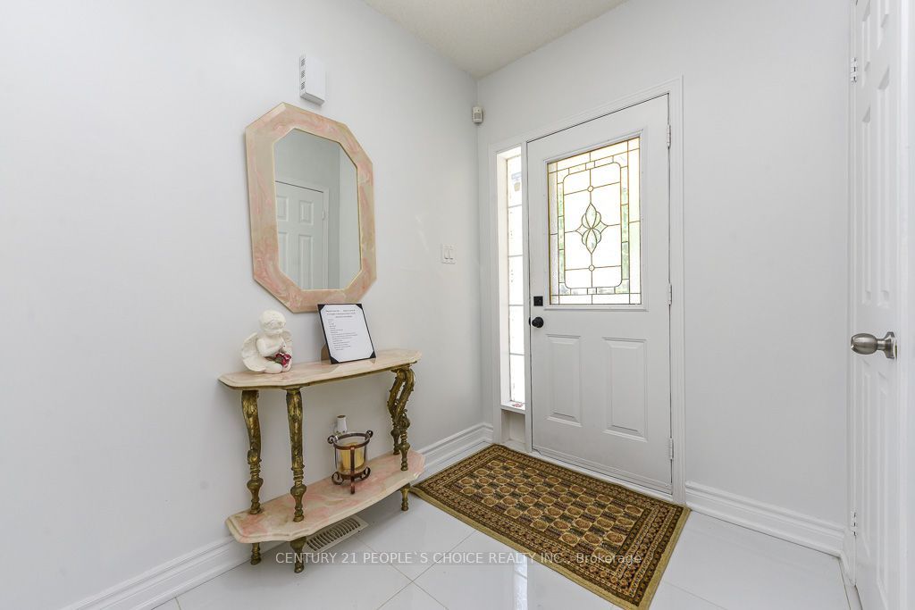 6 Sunny Glen Crescent