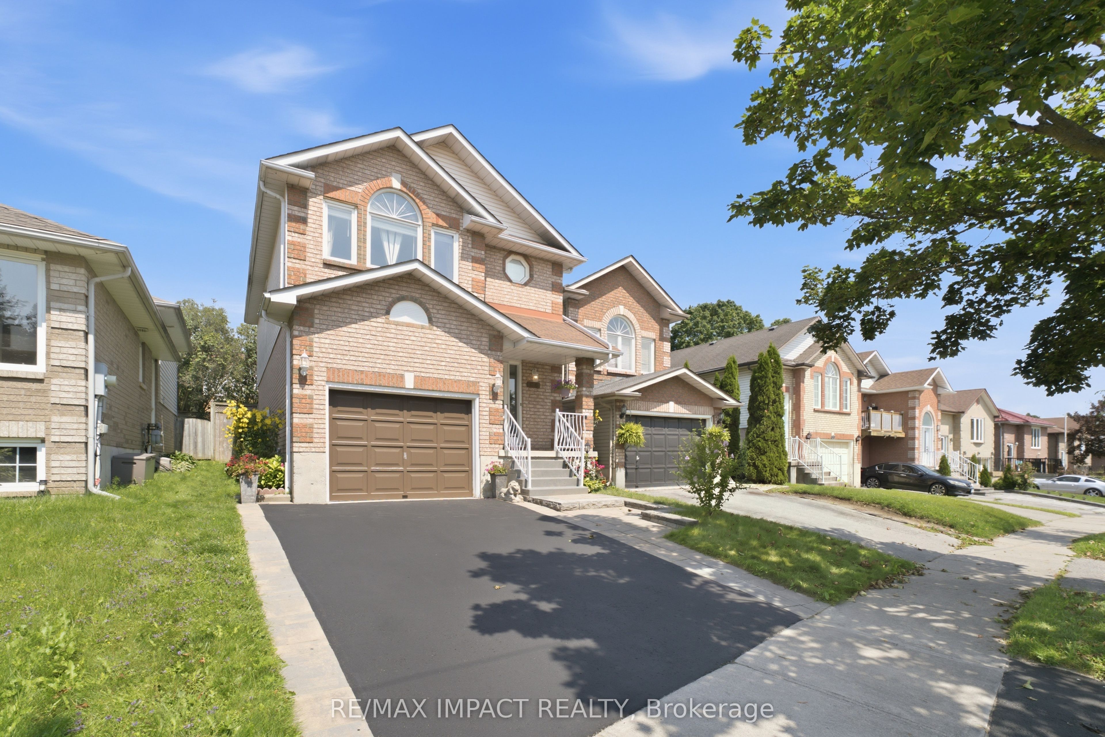106 Mcfeeters Crescent